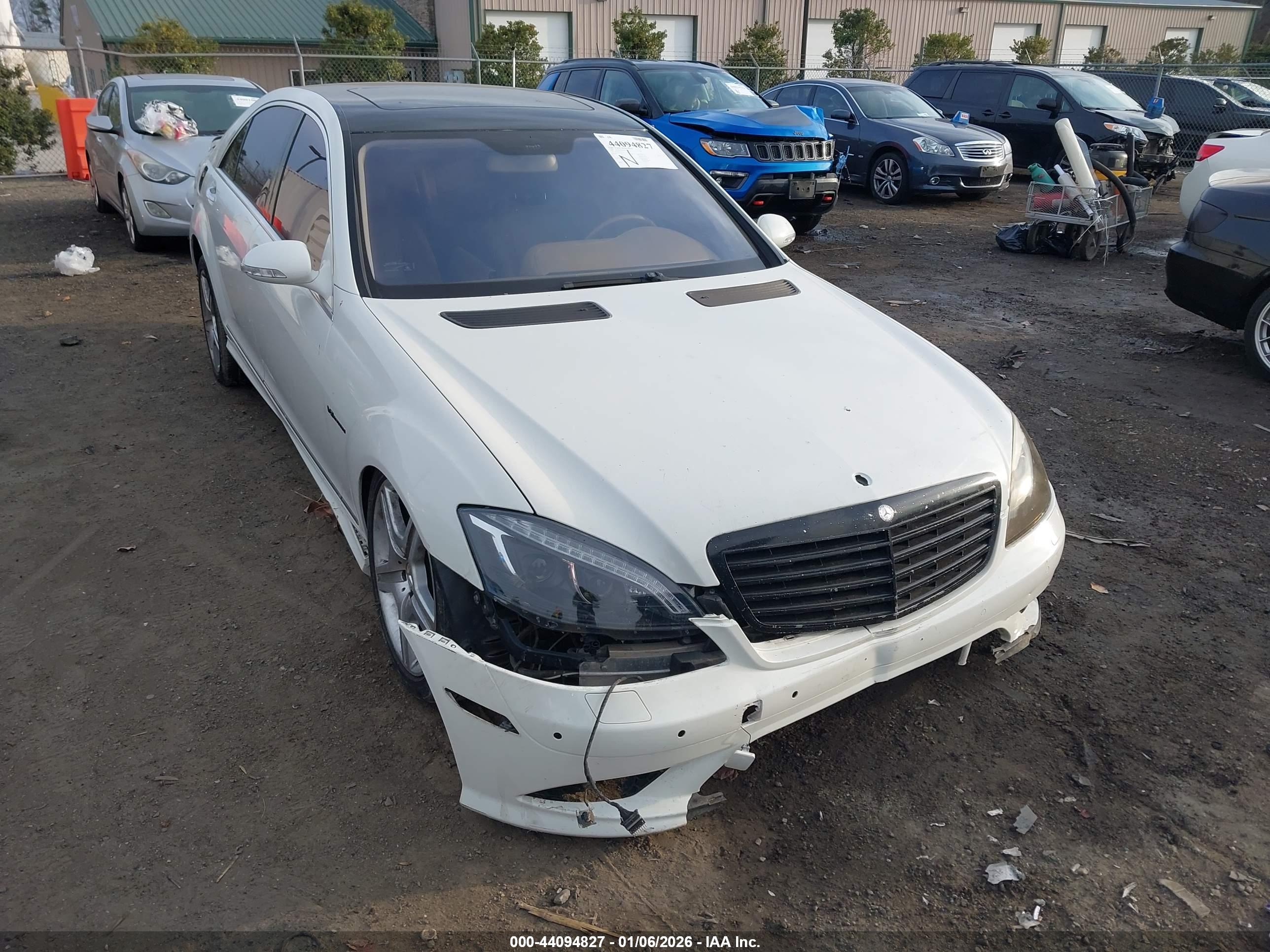 MERCEDES-BENZ S image 6