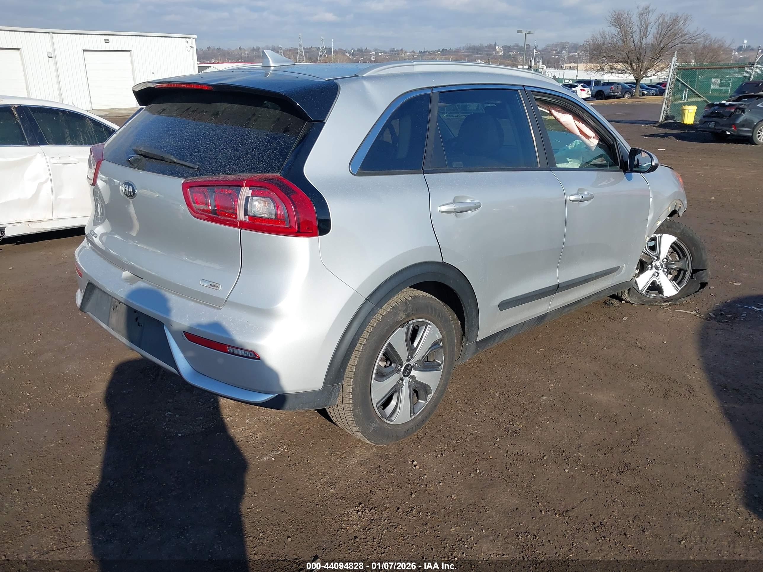 KIA NIRO image 4