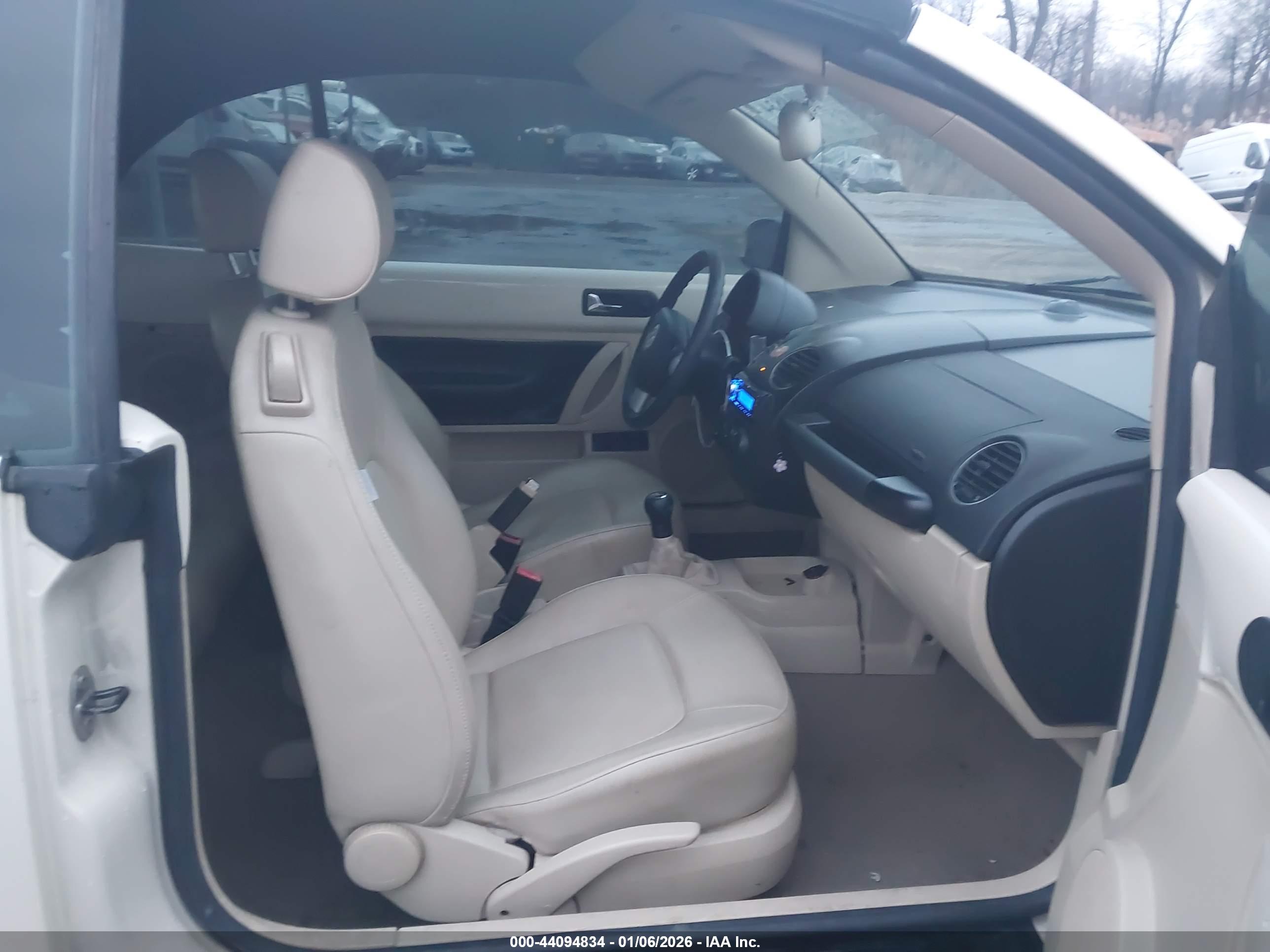 VOLKSWAGEN NEW image 5