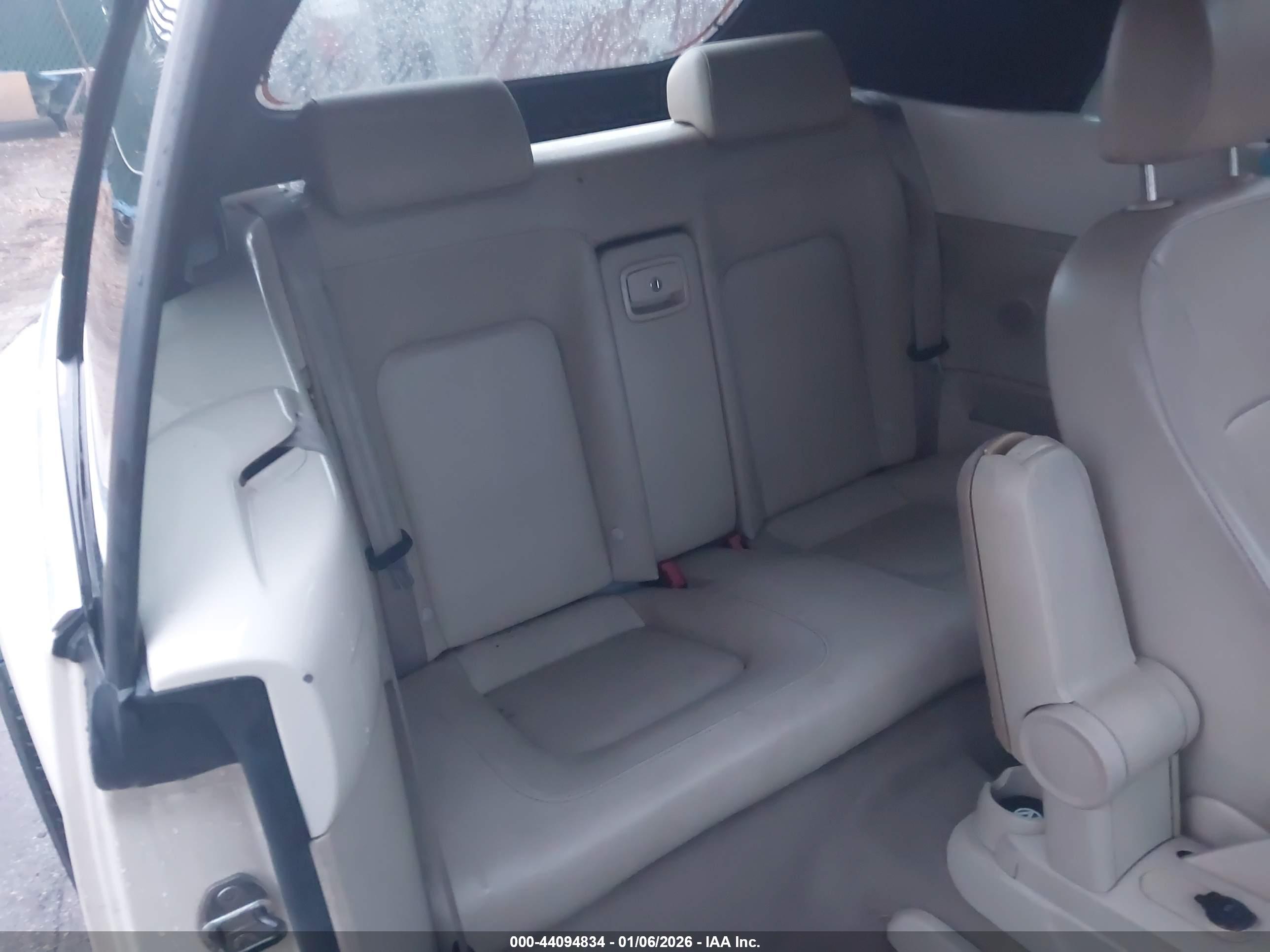 VOLKSWAGEN NEW image 8