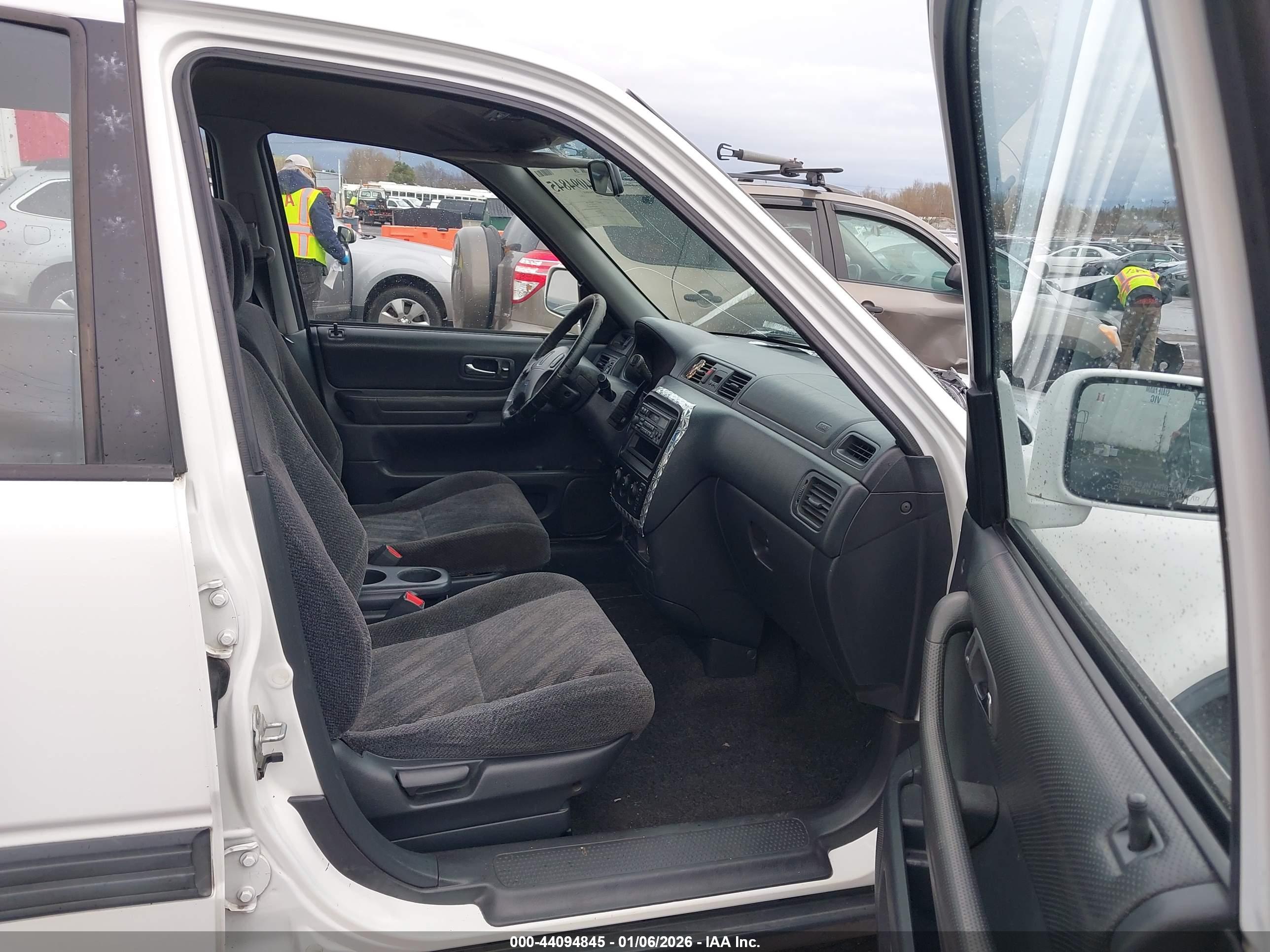 HONDA CR-V image 5