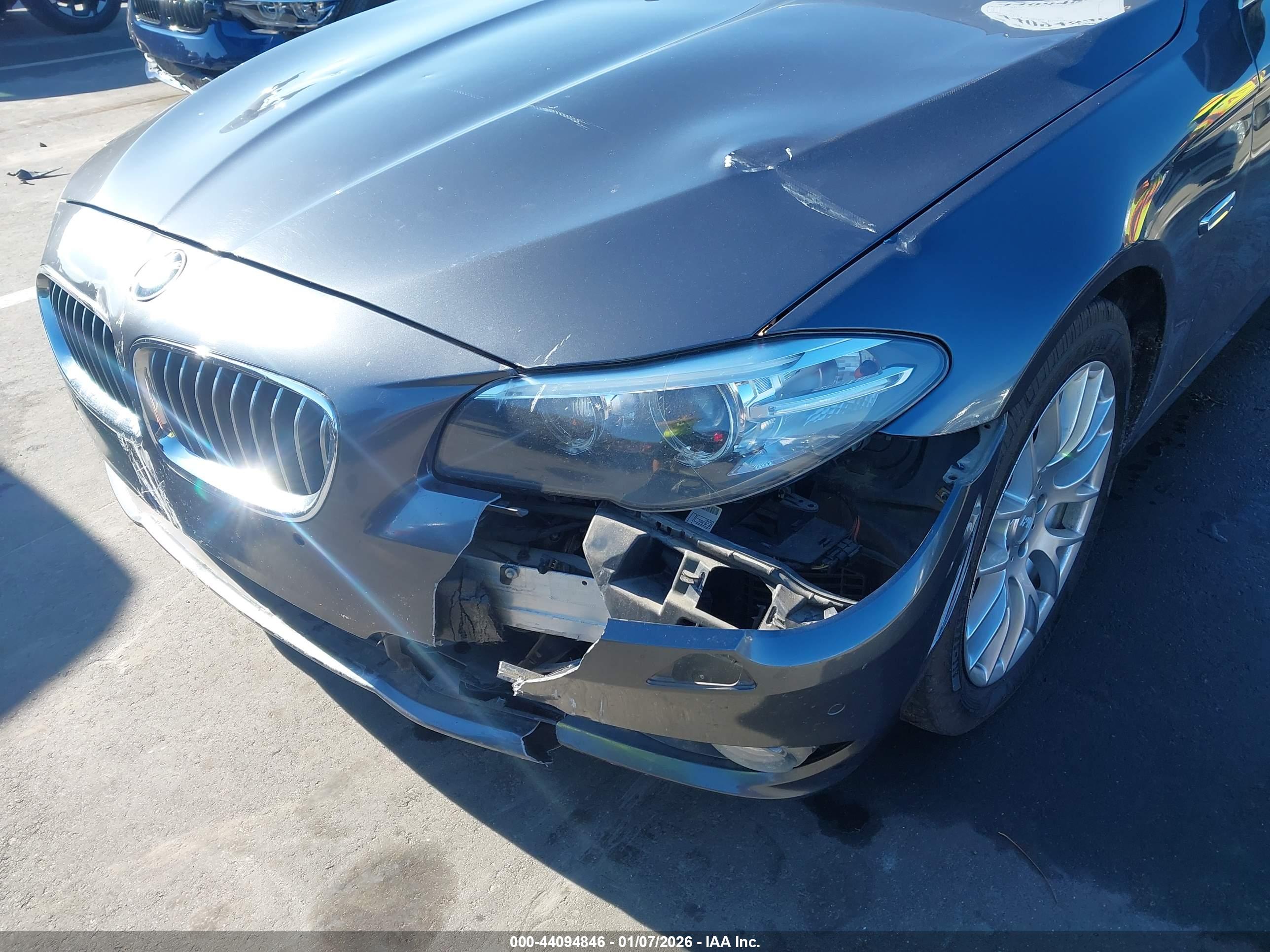 BMW 535I image 6