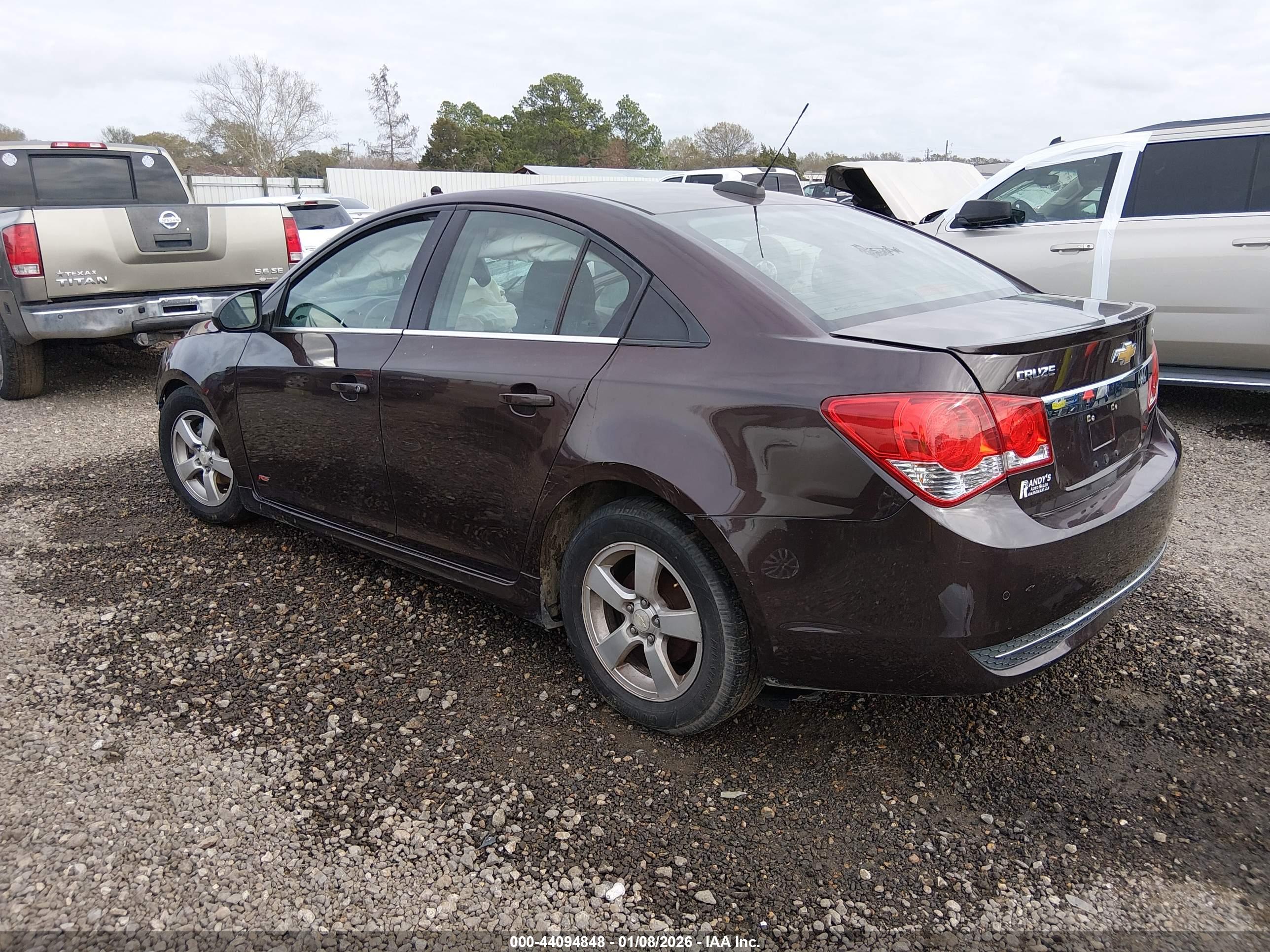 CHEVROLET CRUZE image 3