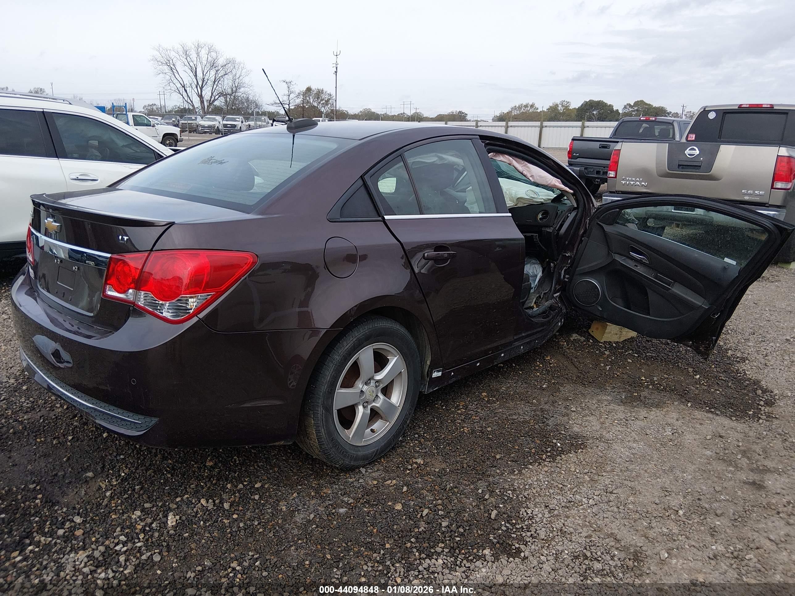 CHEVROLET CRUZE image 4