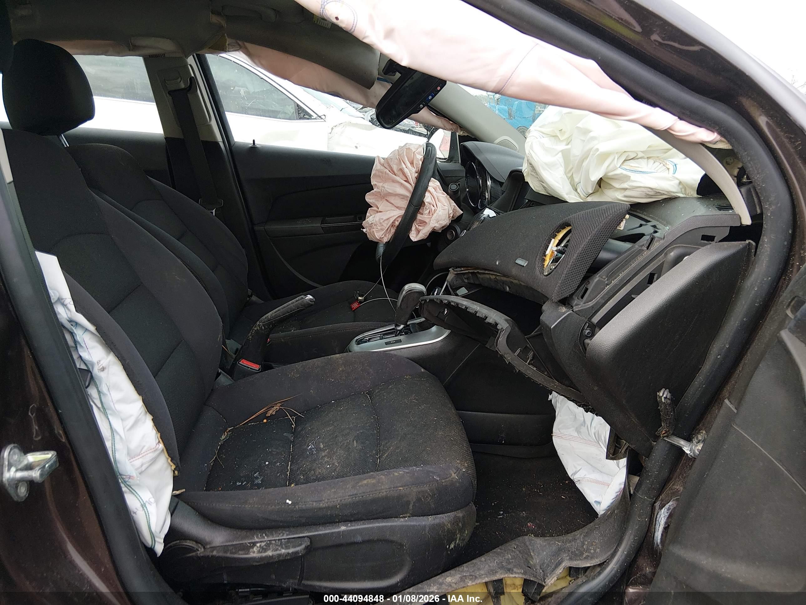 CHEVROLET CRUZE image 5