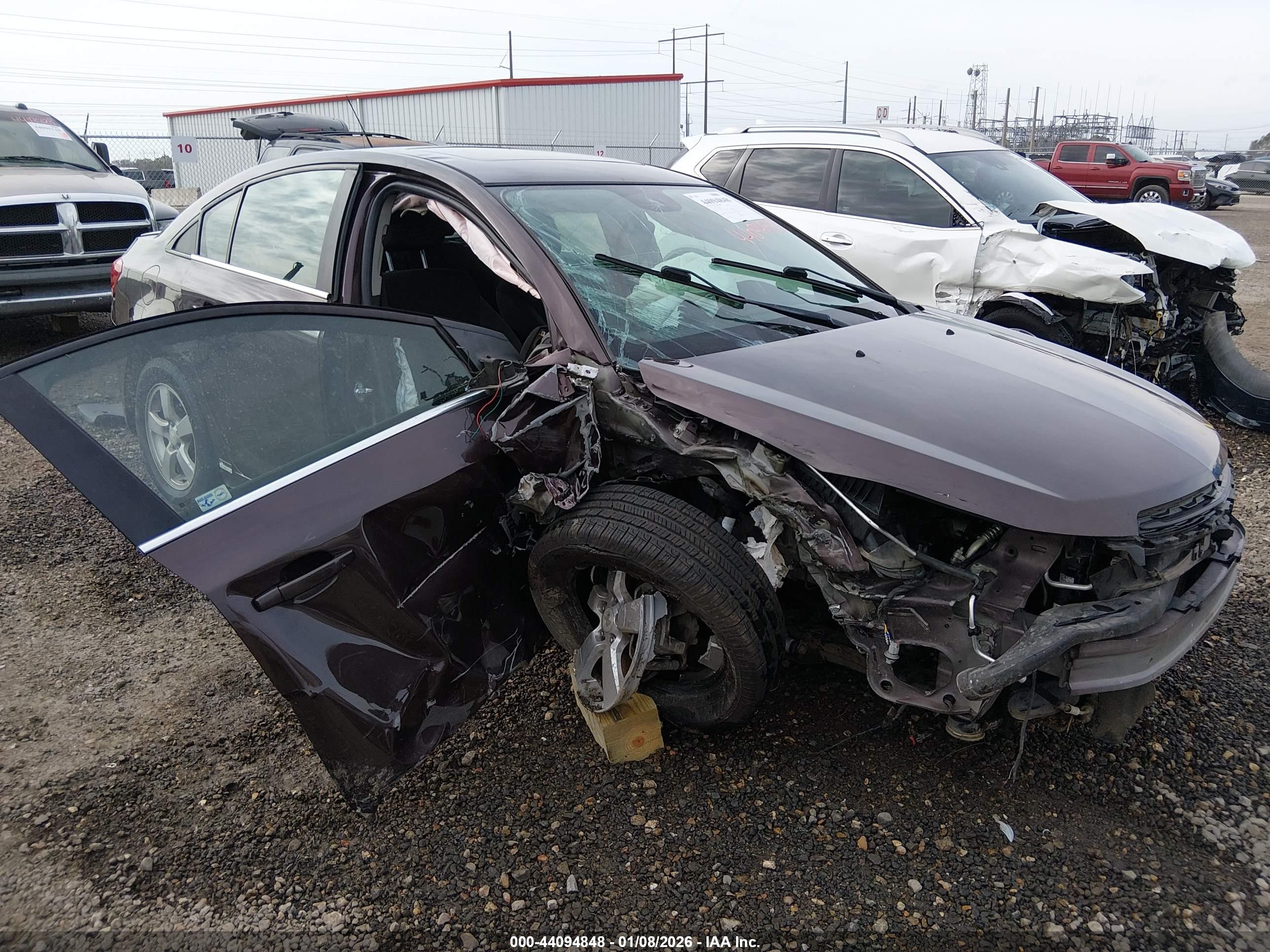 CHEVROLET CRUZE image 6