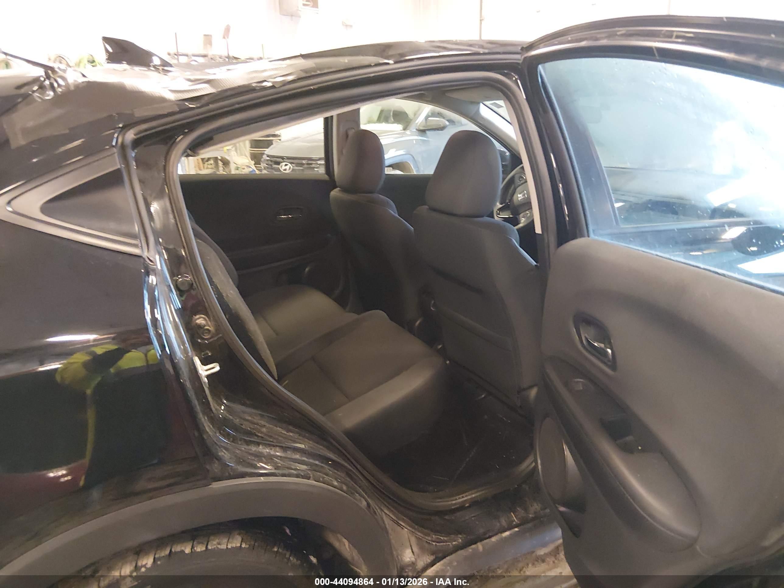 HONDA HR-V image 8