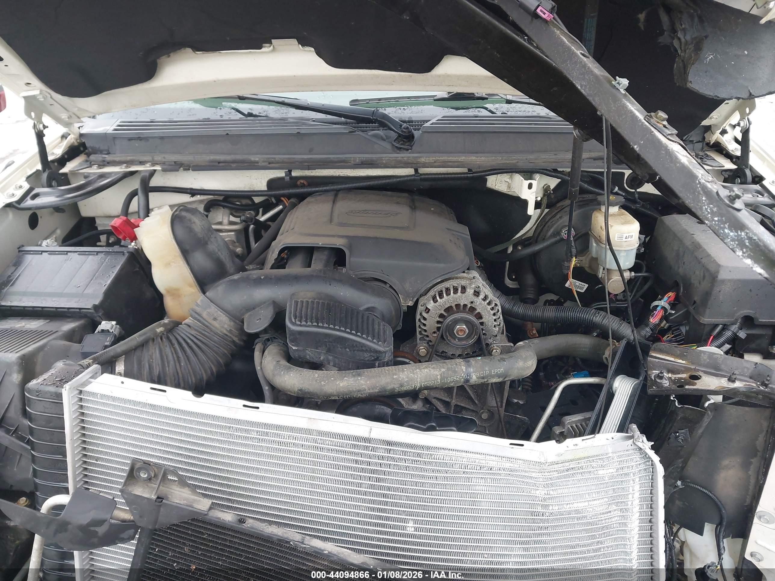 GMC YUKON image 10