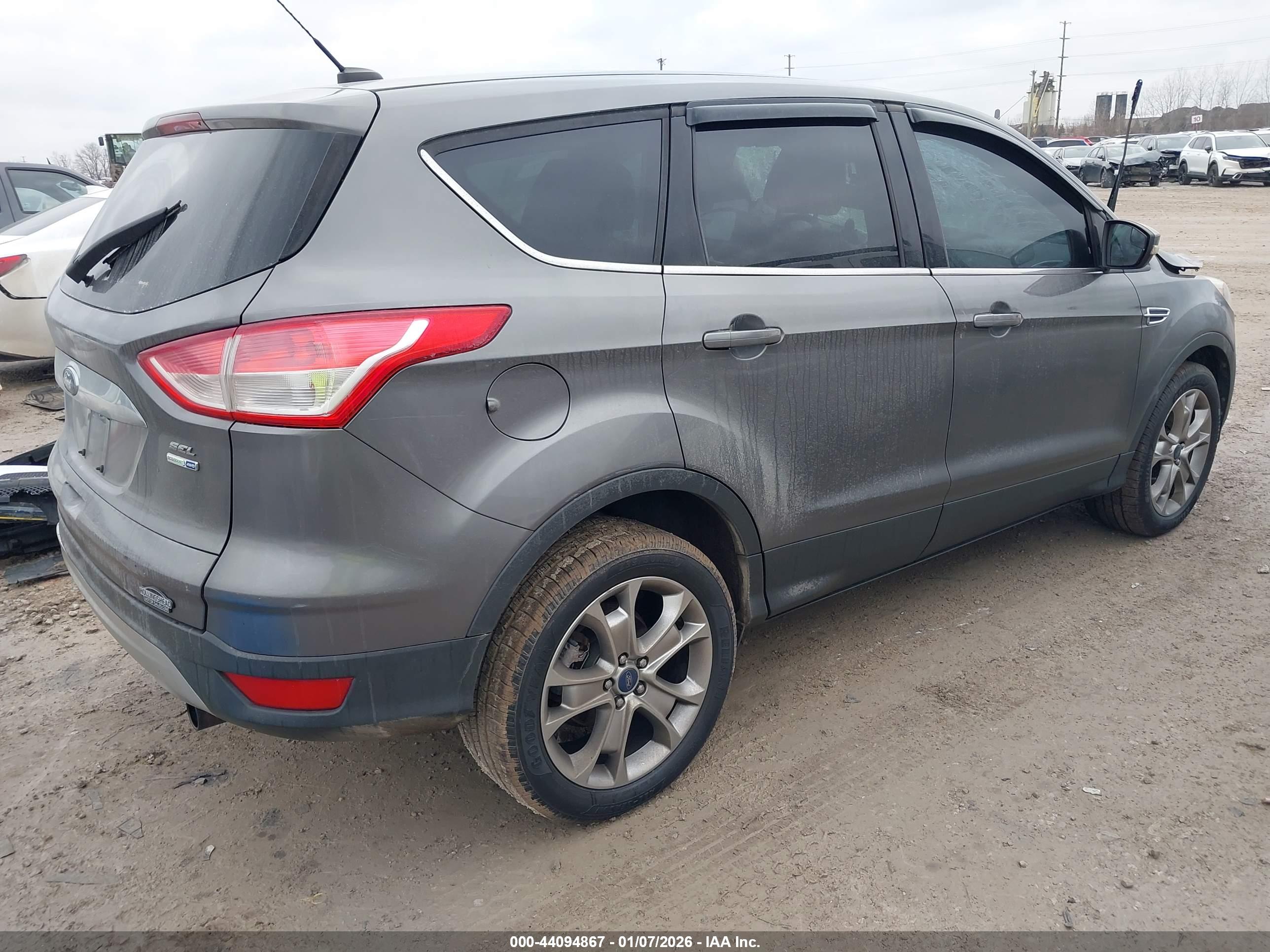 FORD ESCAPE image 4