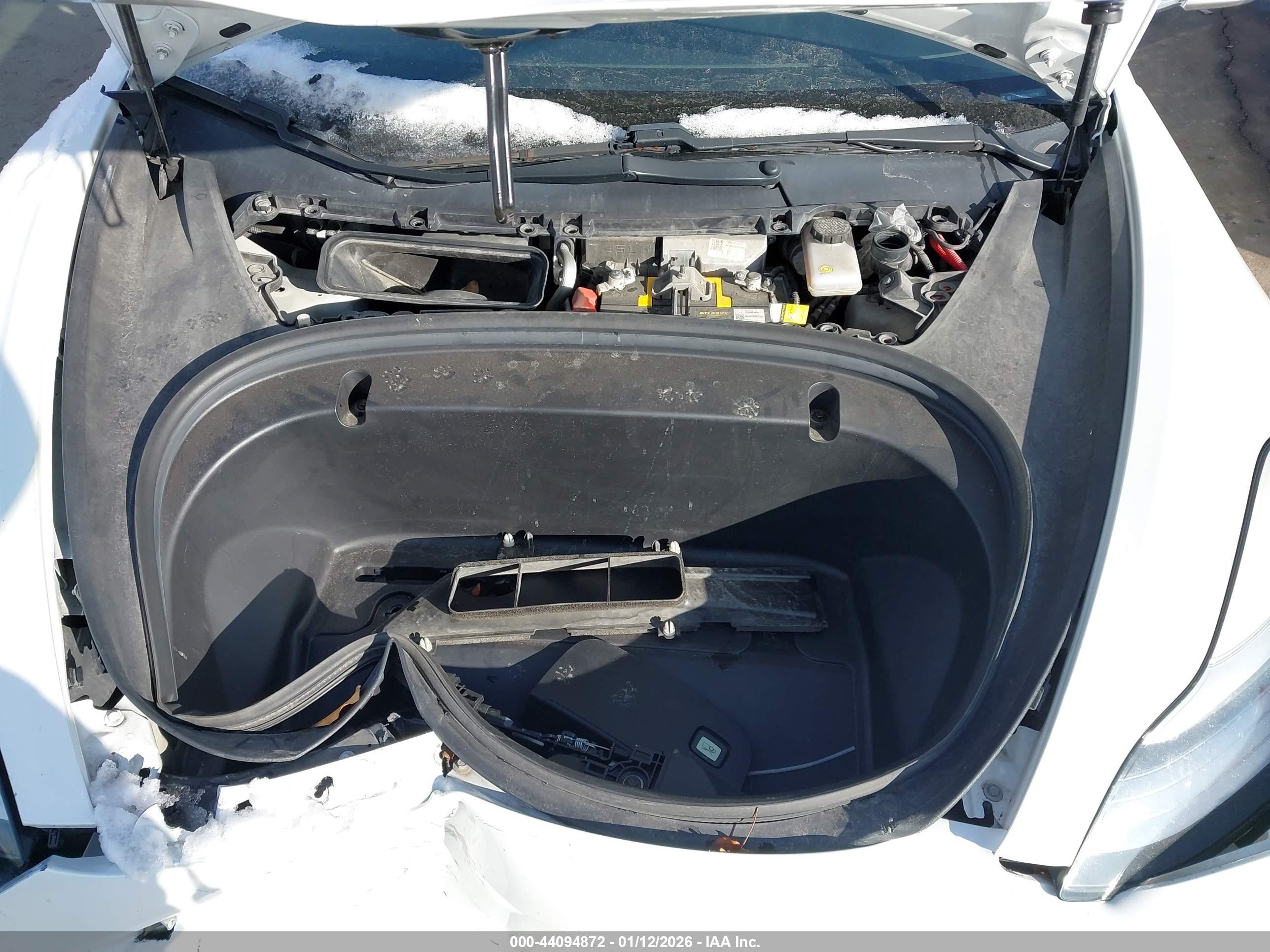 TESLA MODEL image 10