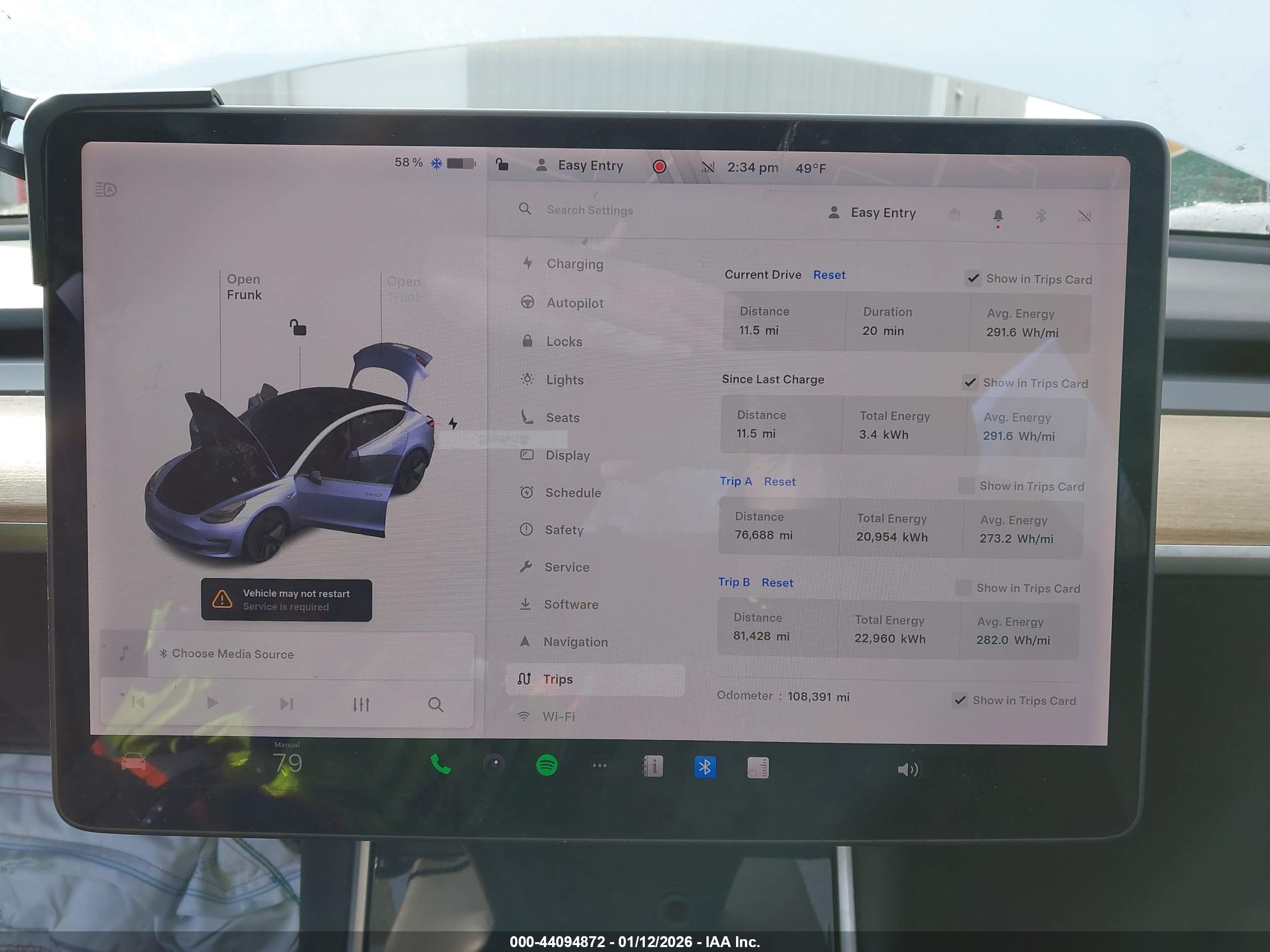 TESLA MODEL image 7