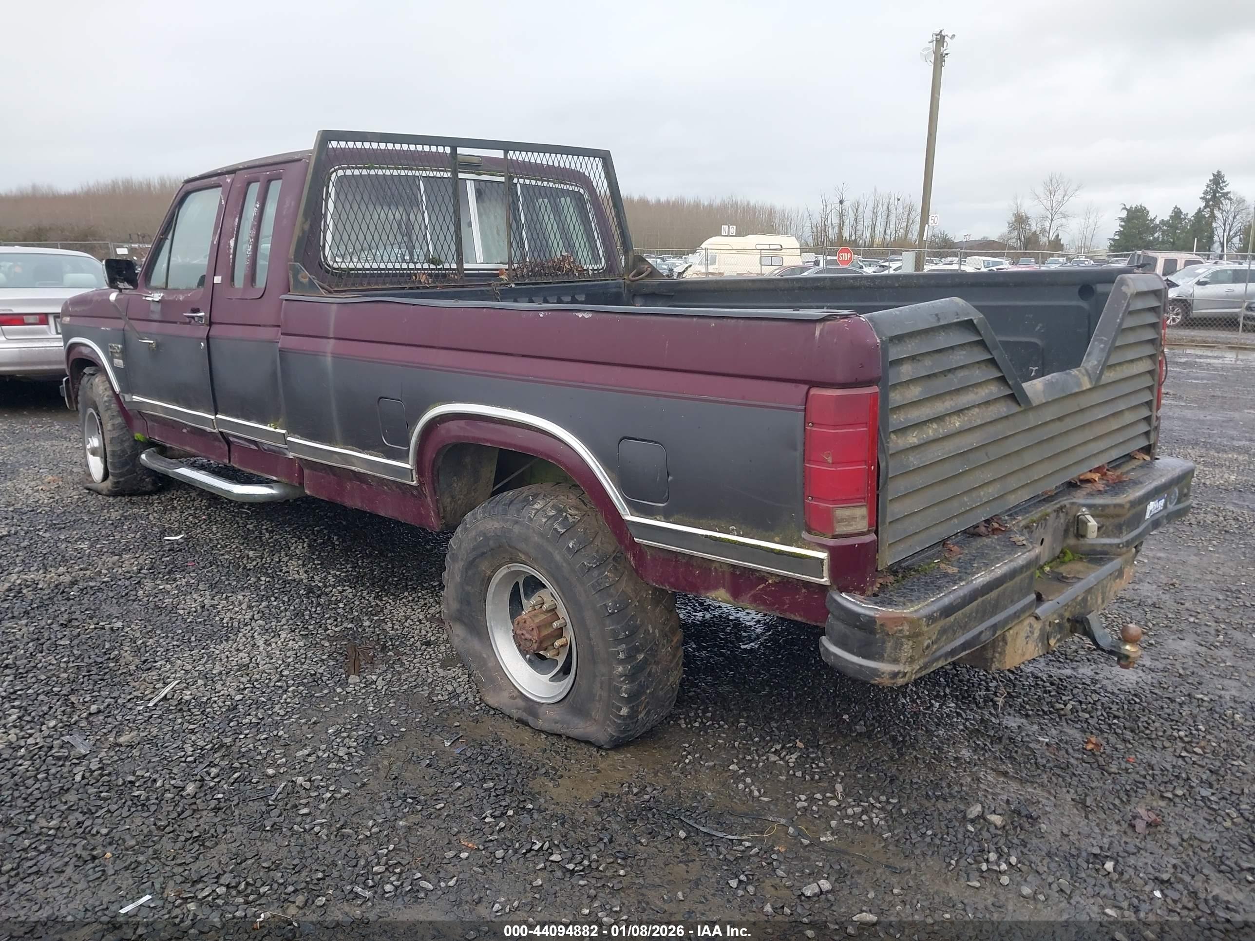 FORD F250 image 3