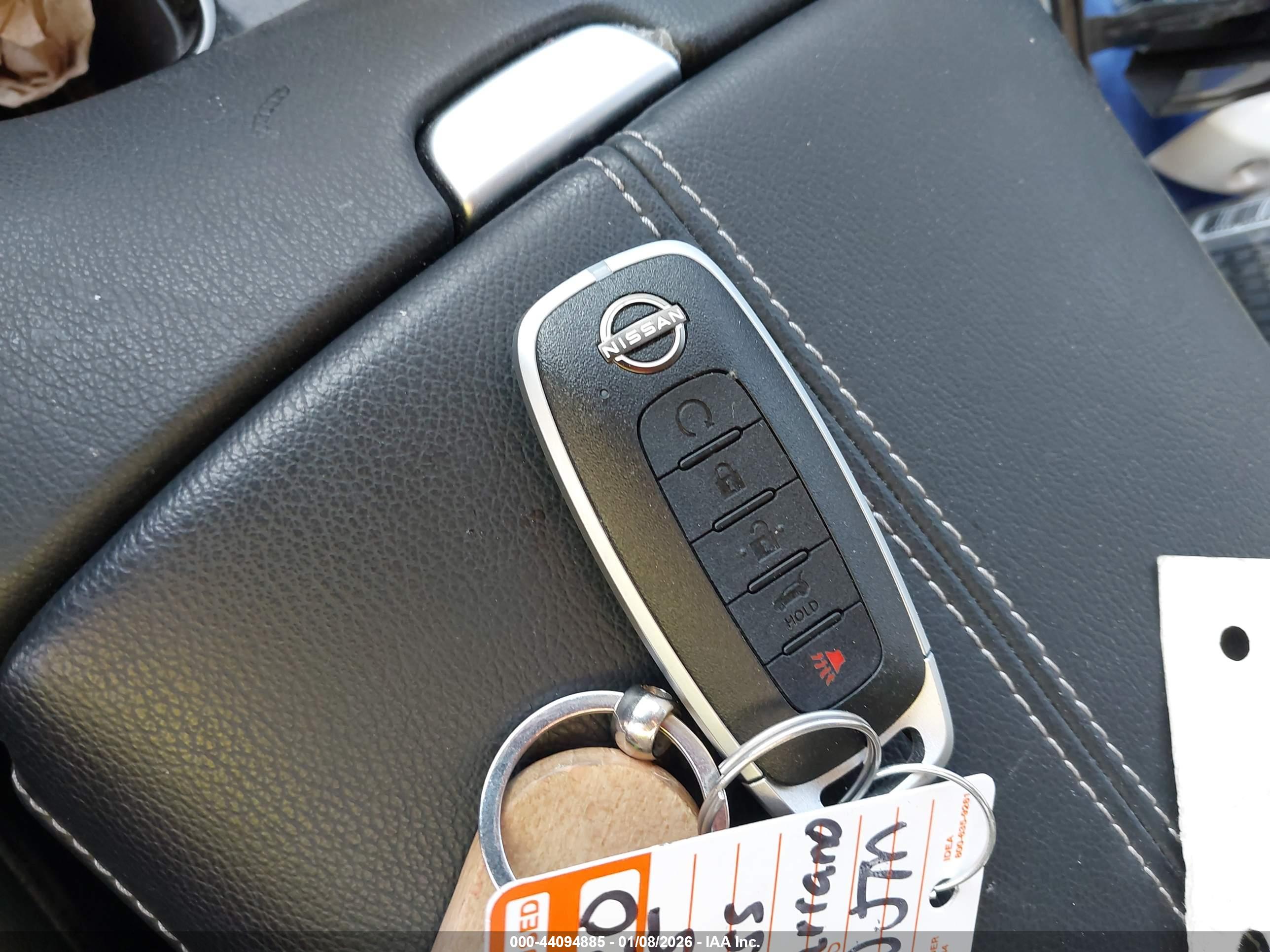 NISSAN MURANO image 11