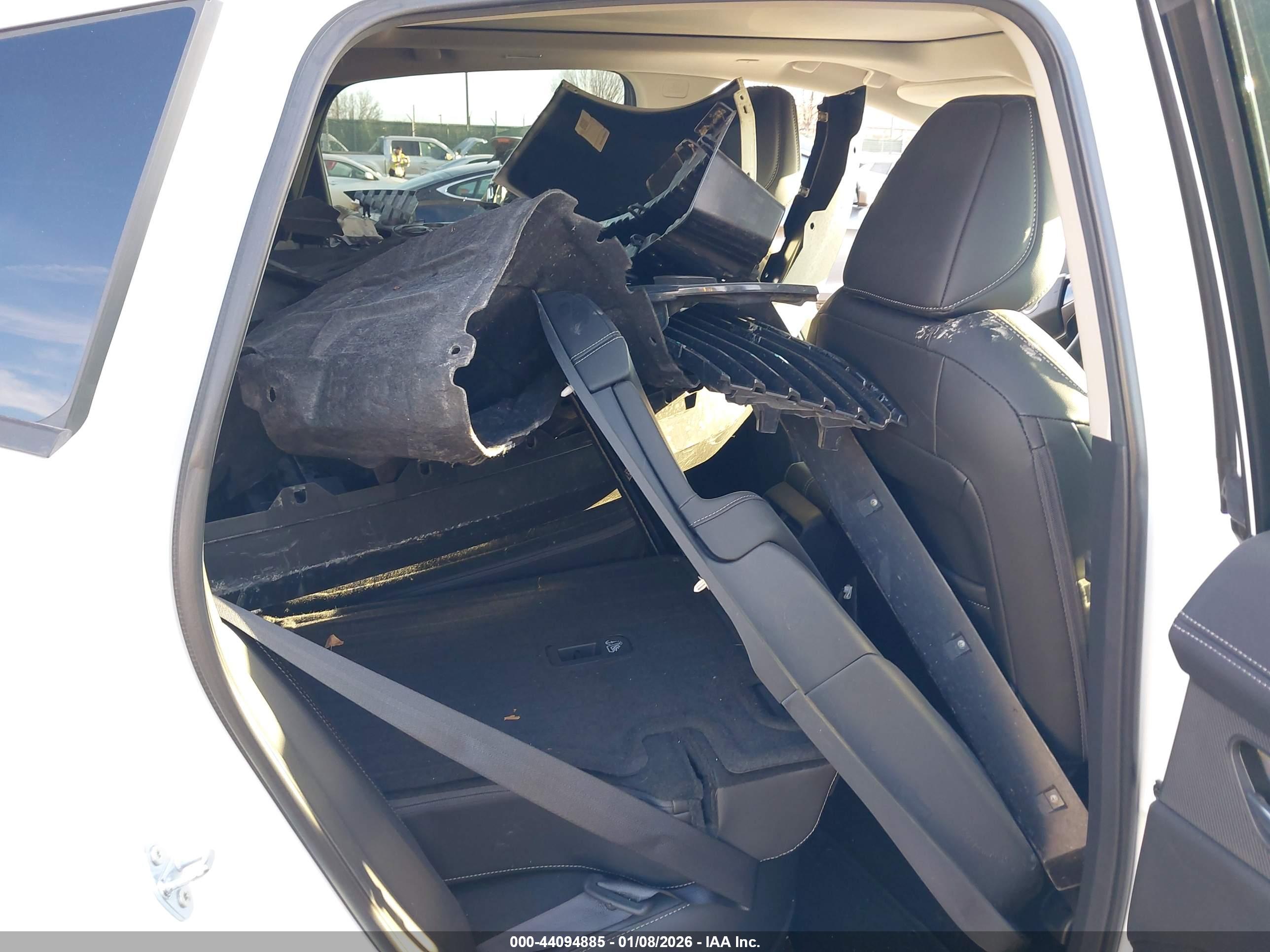 NISSAN MURANO image 8