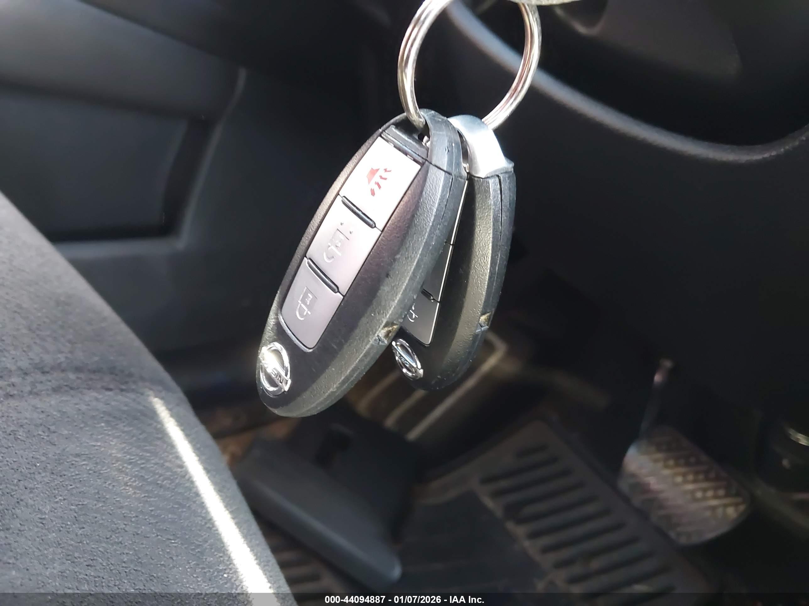 NISSAN MURANO image 11