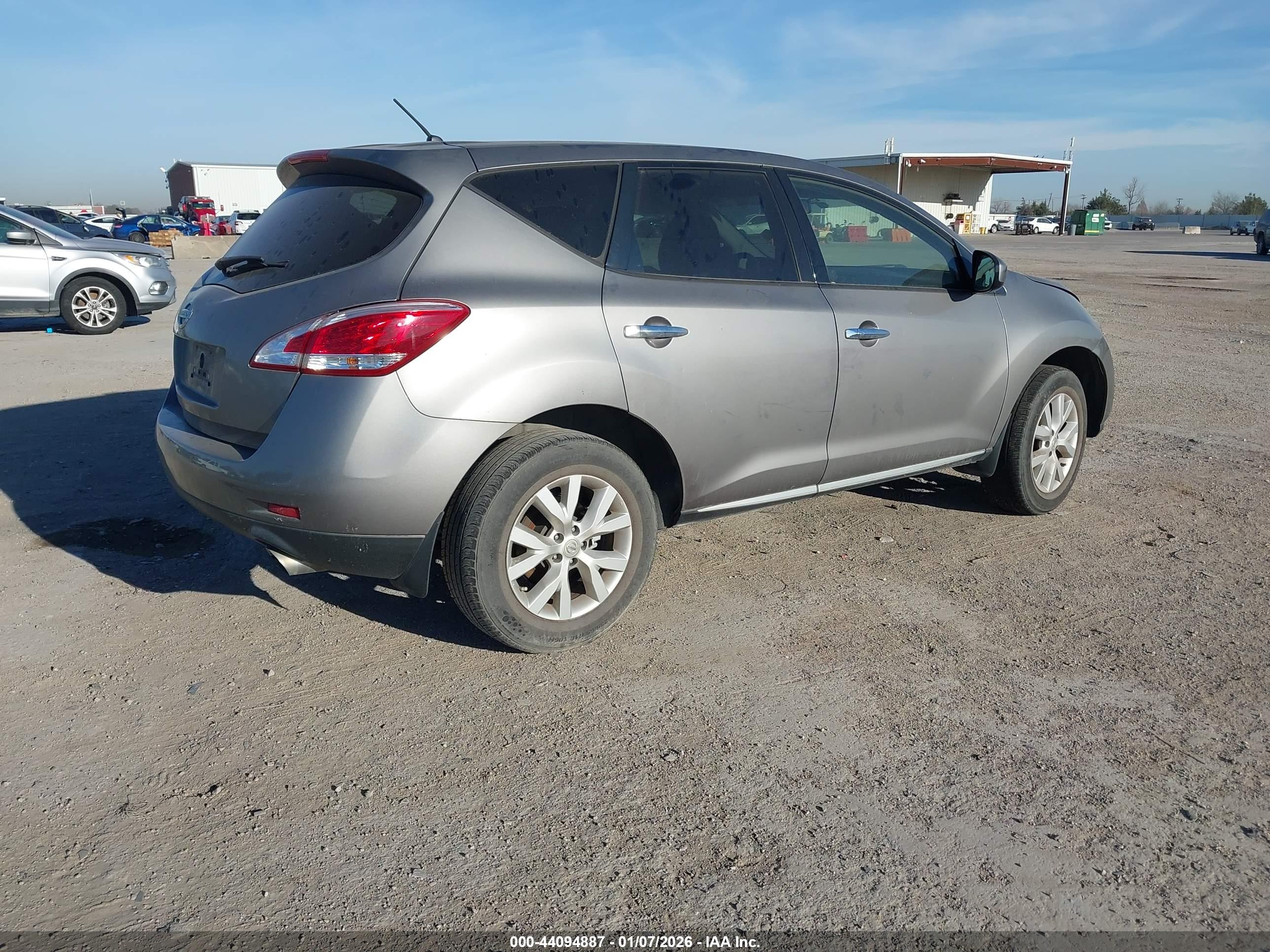 NISSAN MURANO image 4