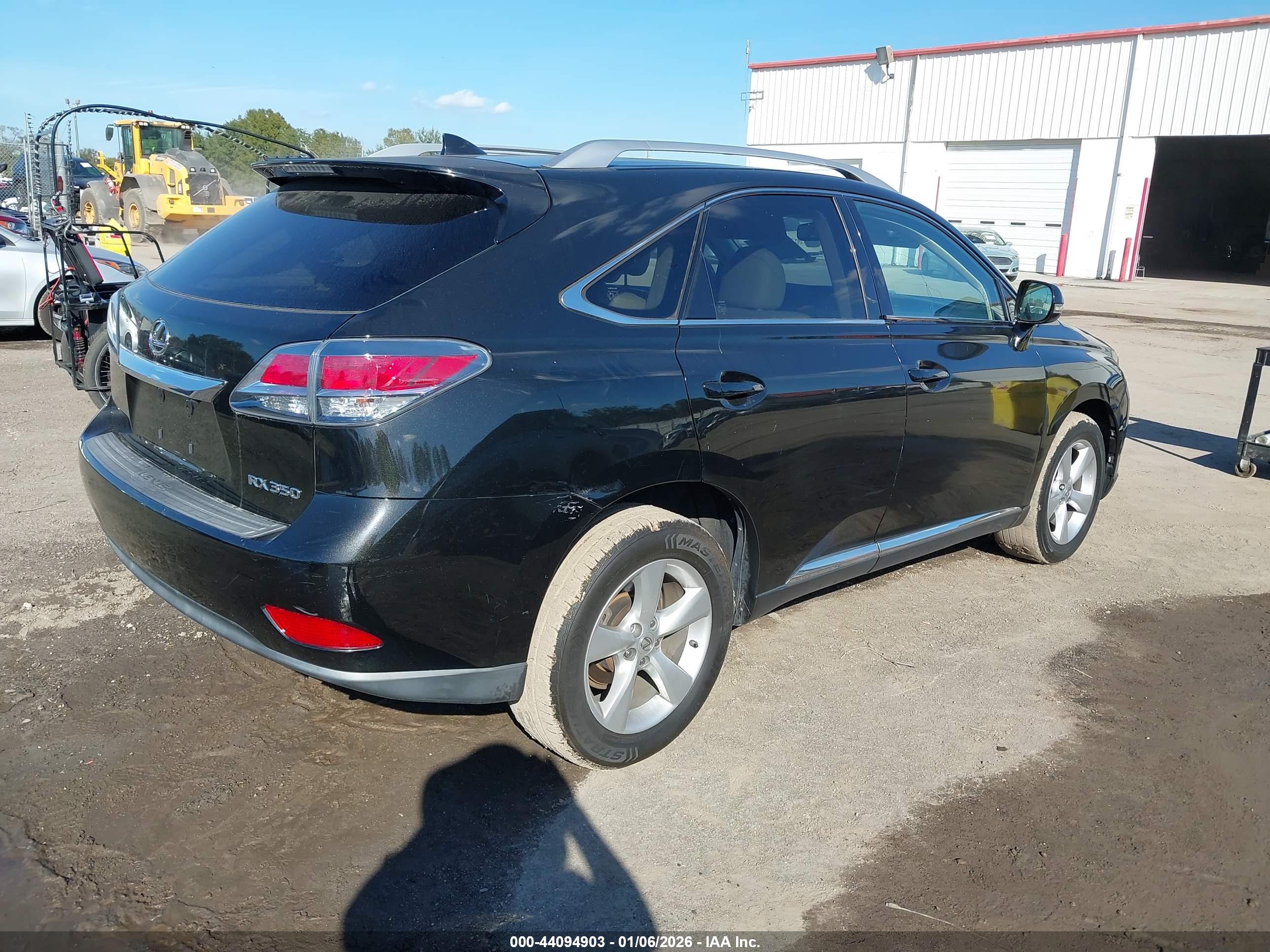 LEXUS RX image 4