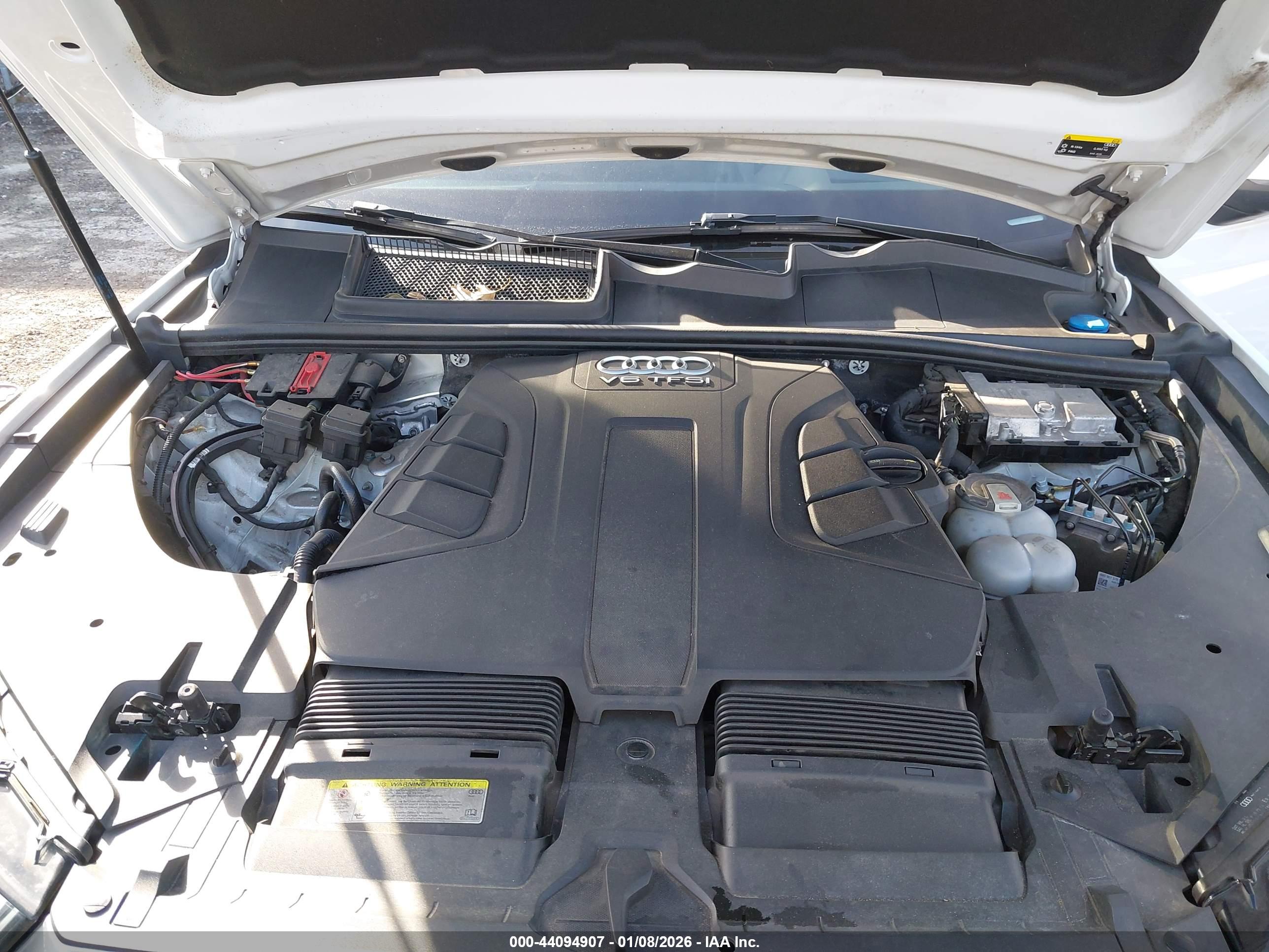 AUDI Q7 image 10