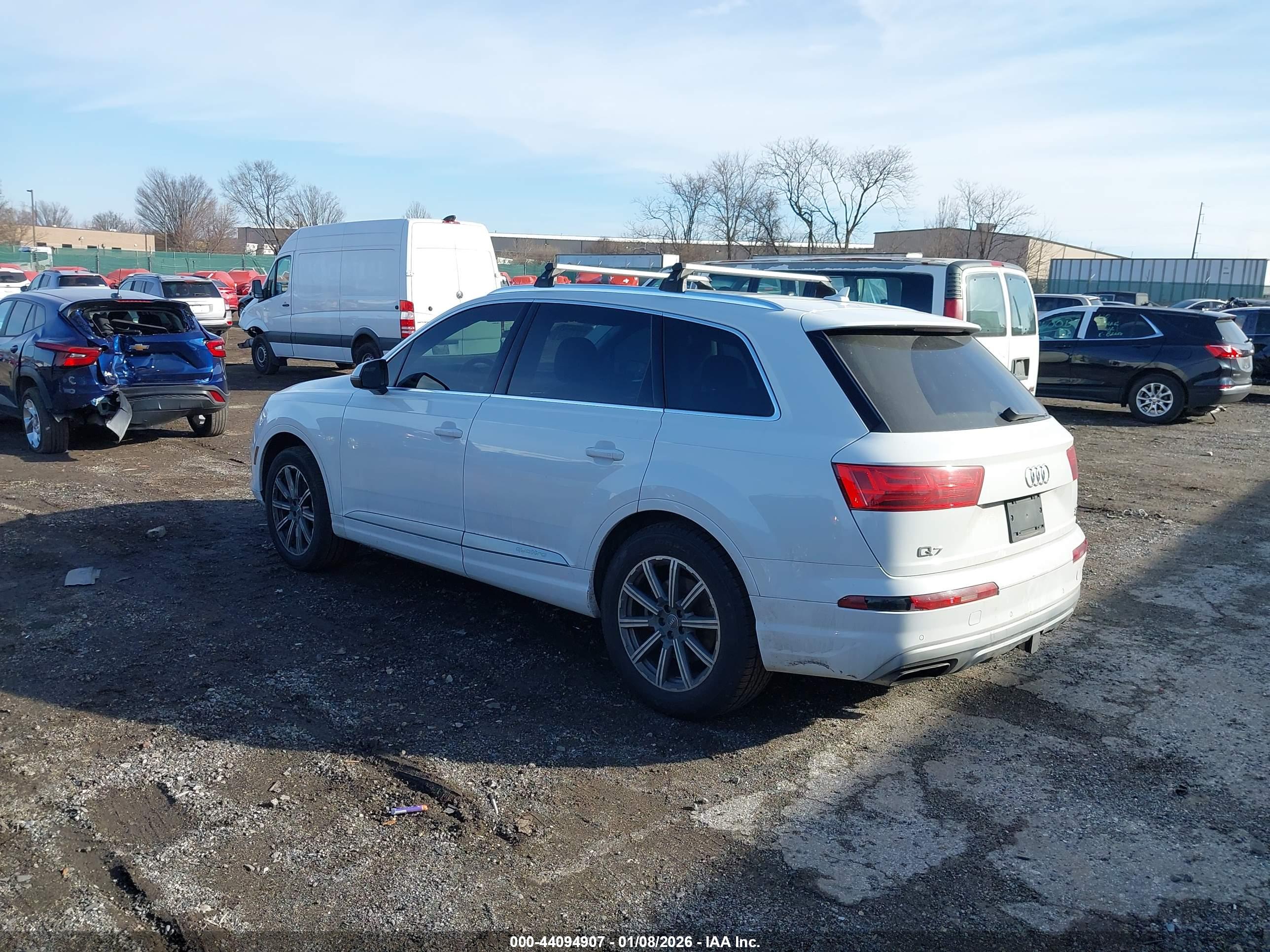 AUDI Q7 image 3