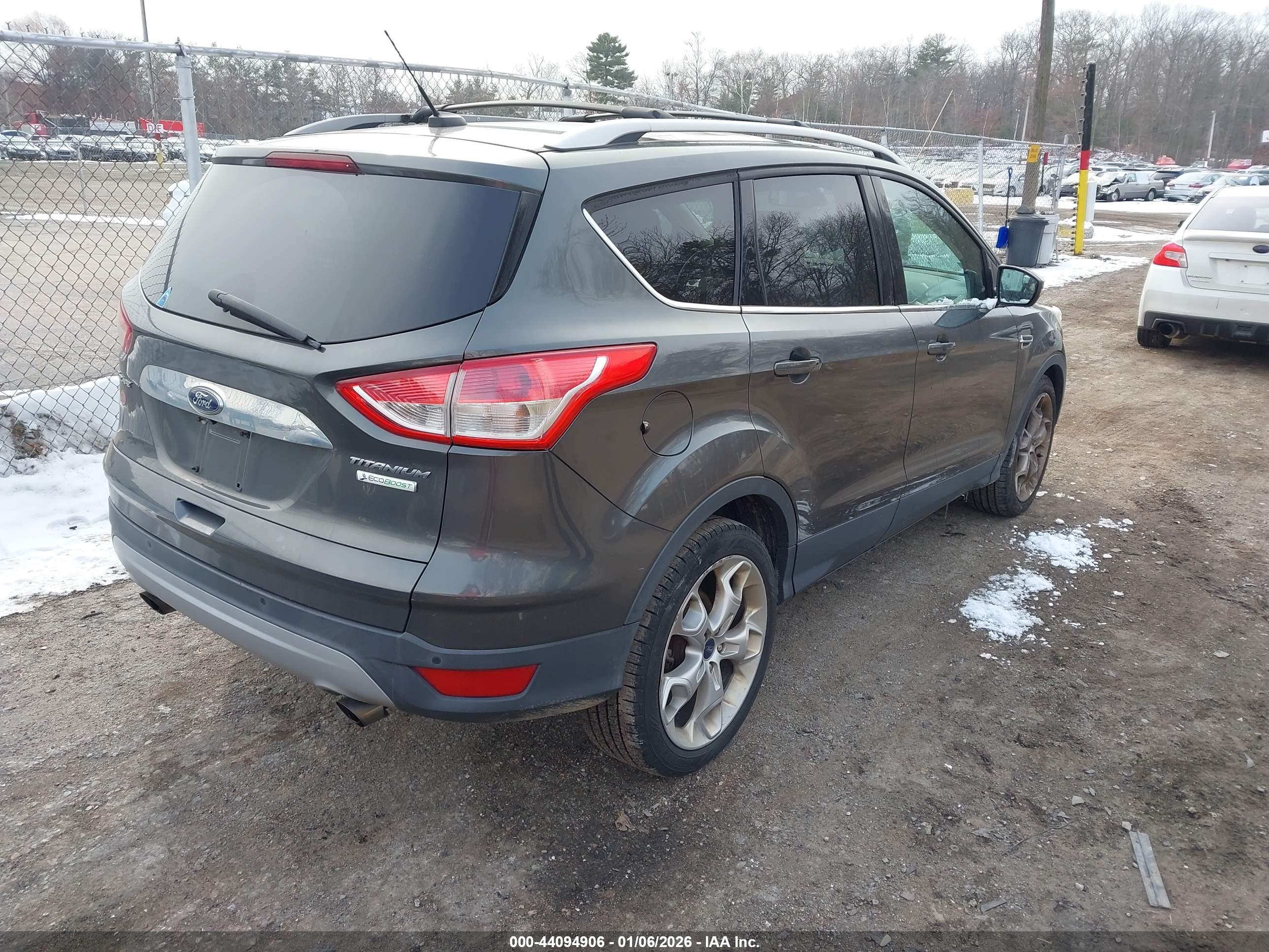 FORD ESCAPE image 4