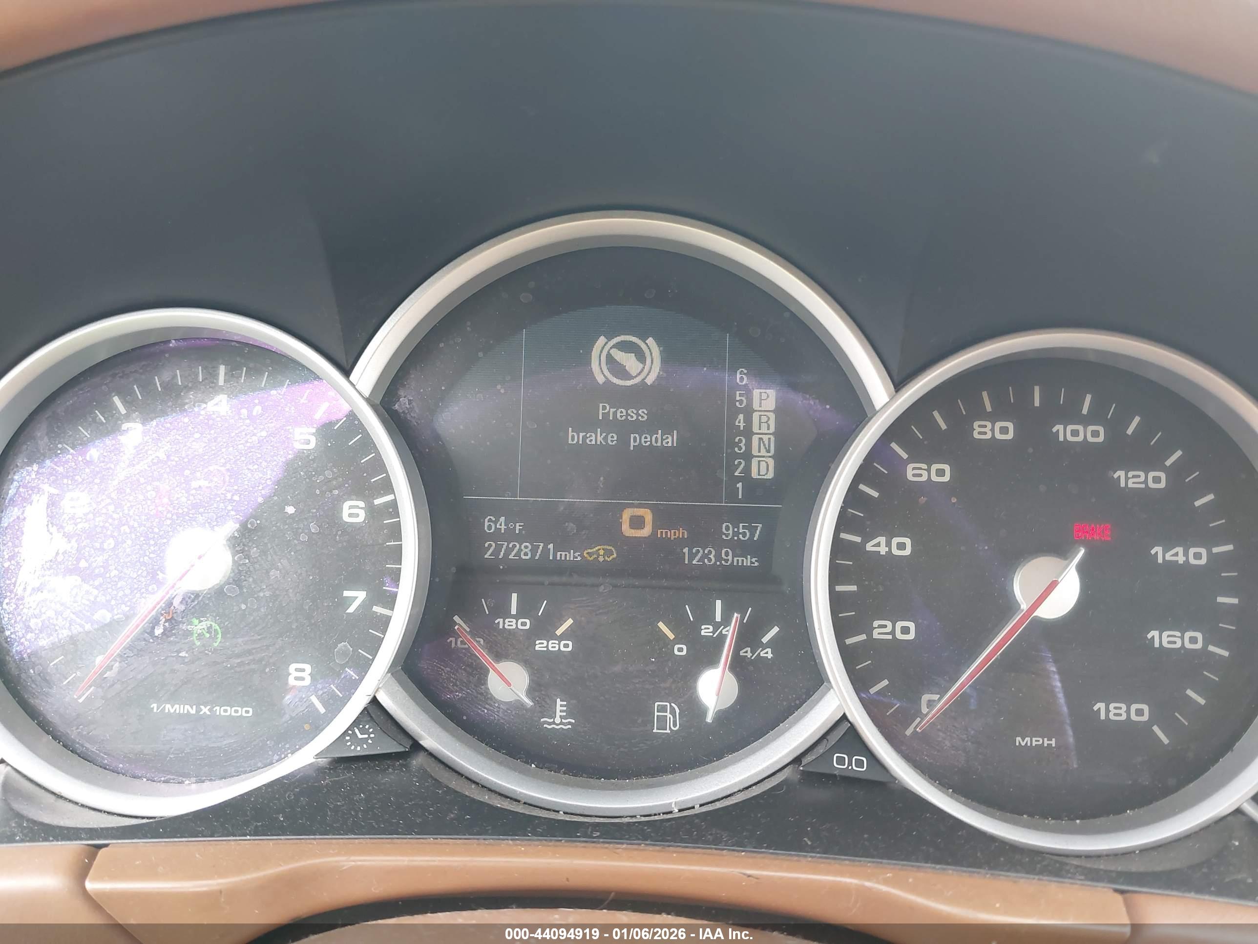PORSCHE CAYENNE image 7