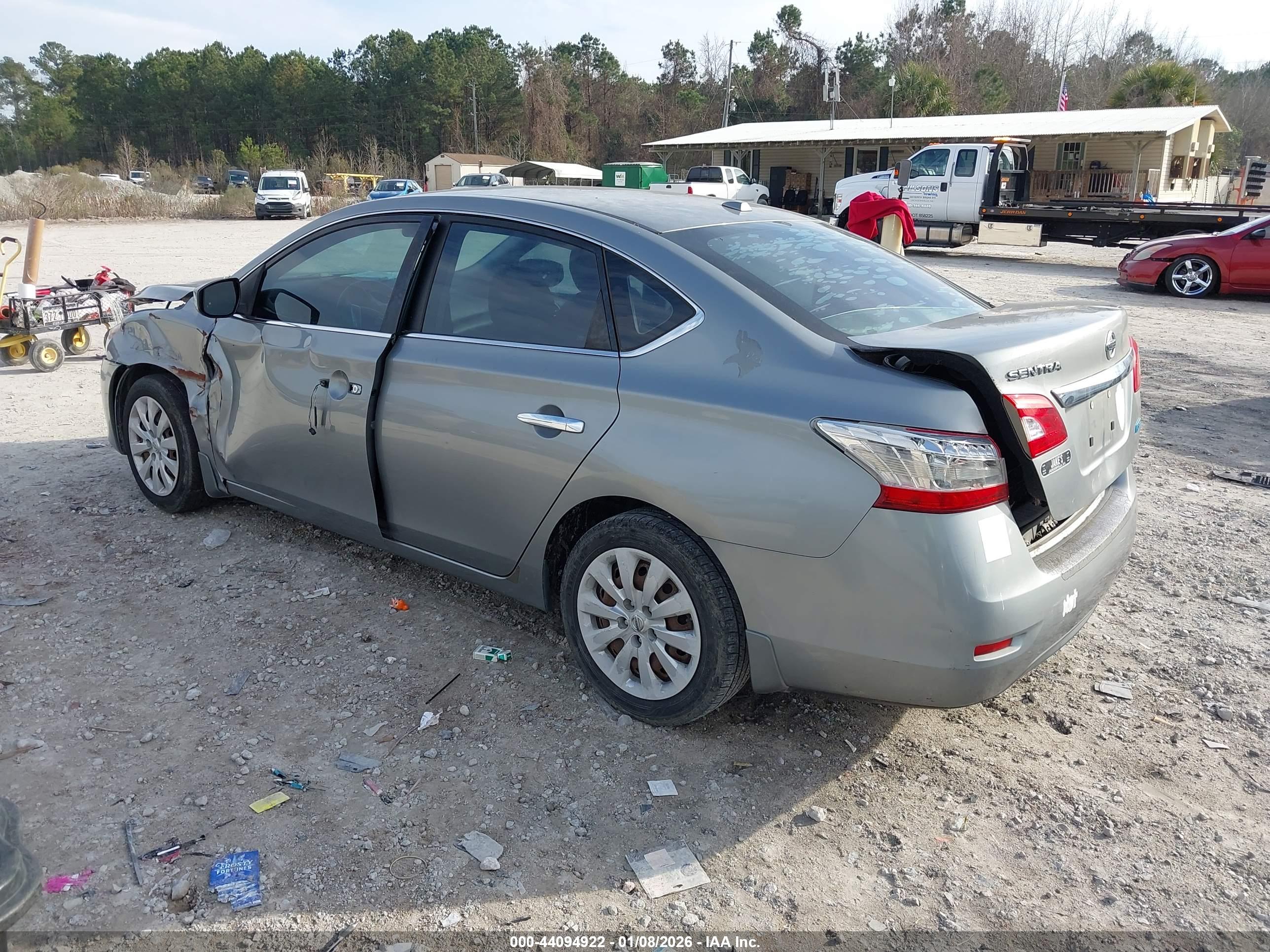 NISSAN SENTRA image 3