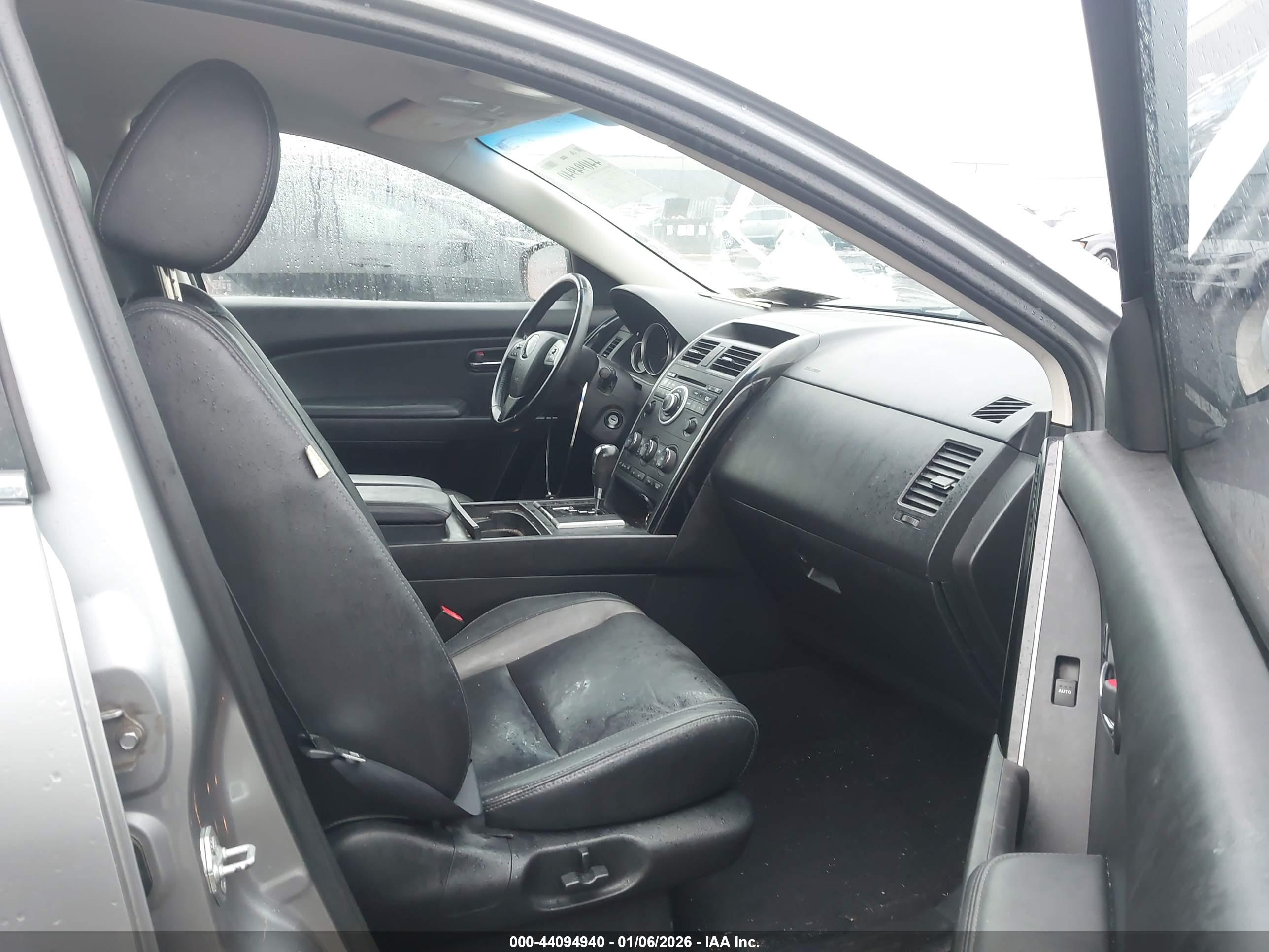MAZDA CX-9 image 5