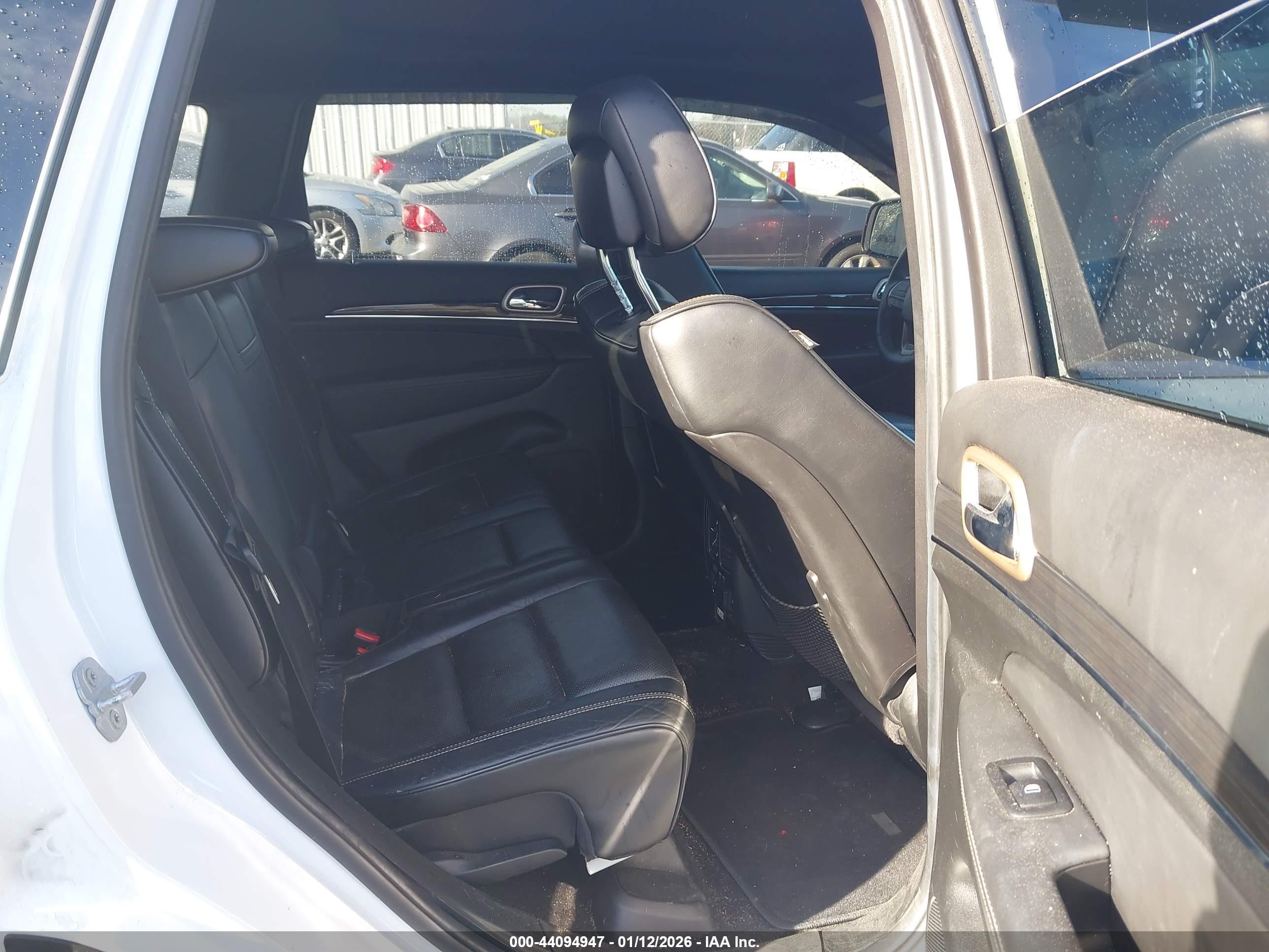 JEEP GRAND image 8
