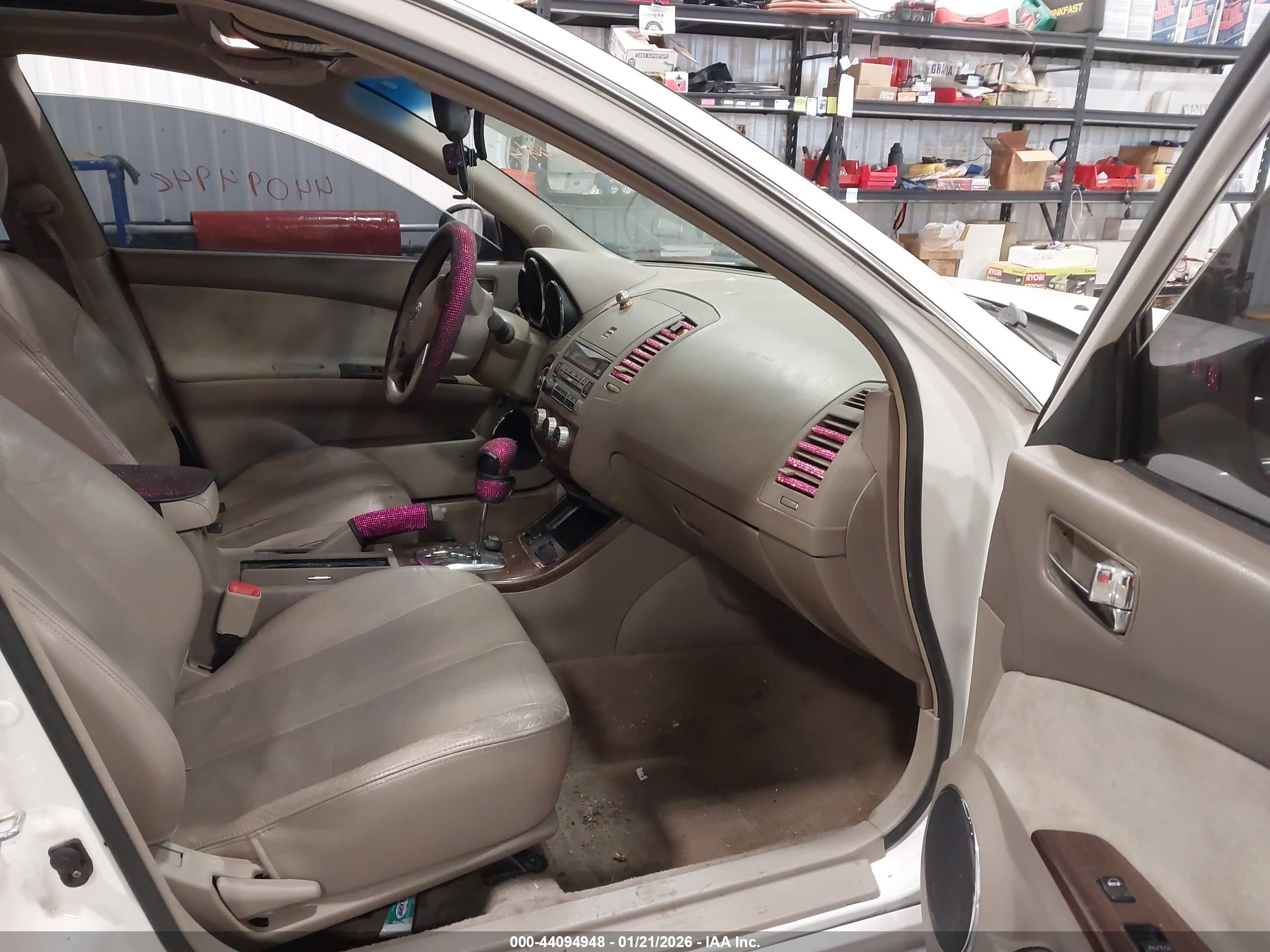 NISSAN ALTIMA image 5