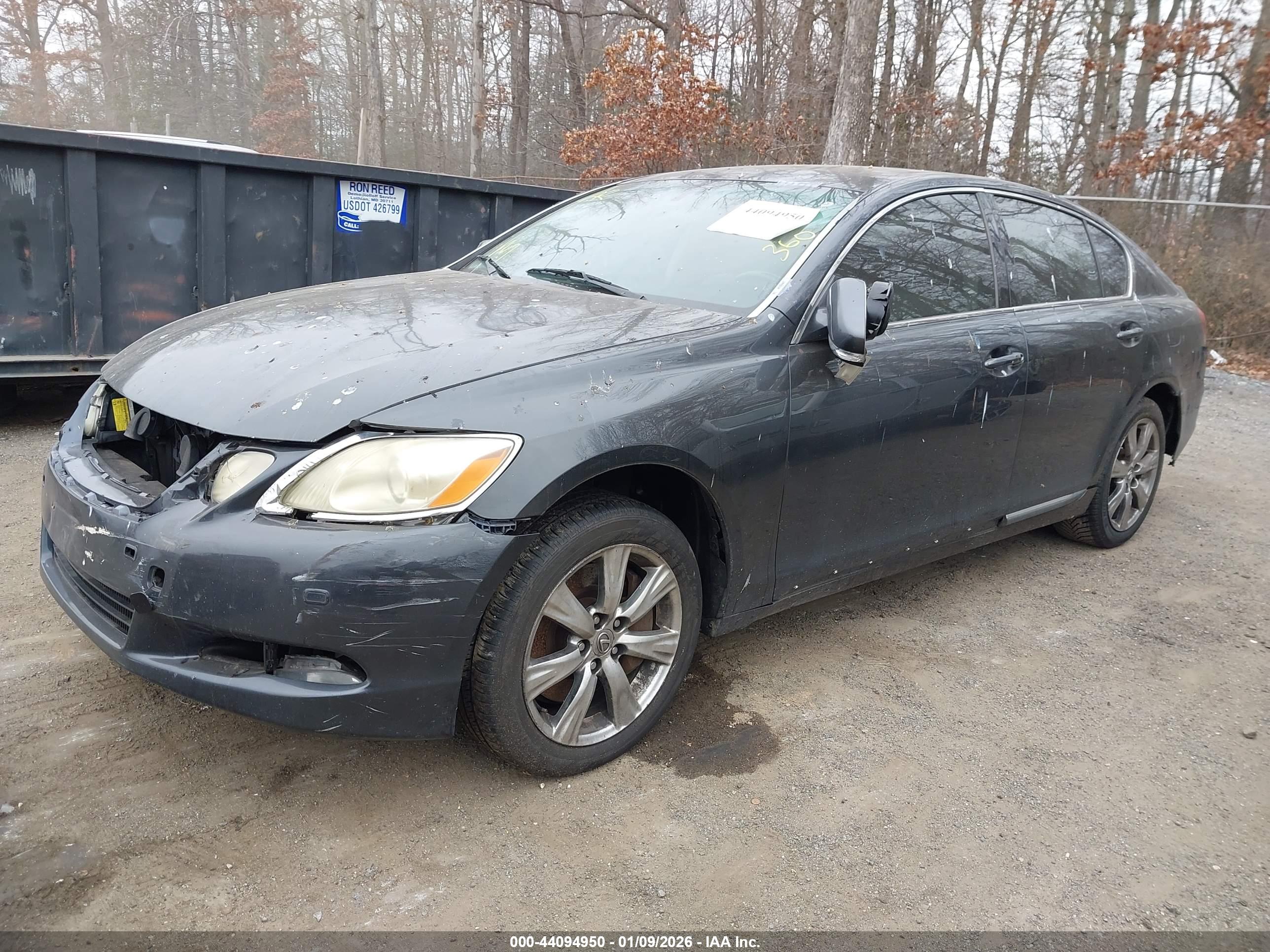 LEXUS GS image 2