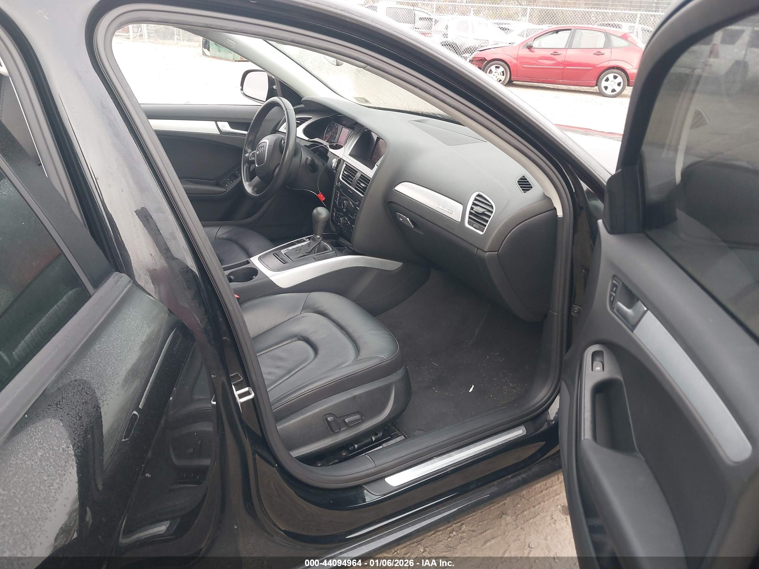AUDI A4 image 5