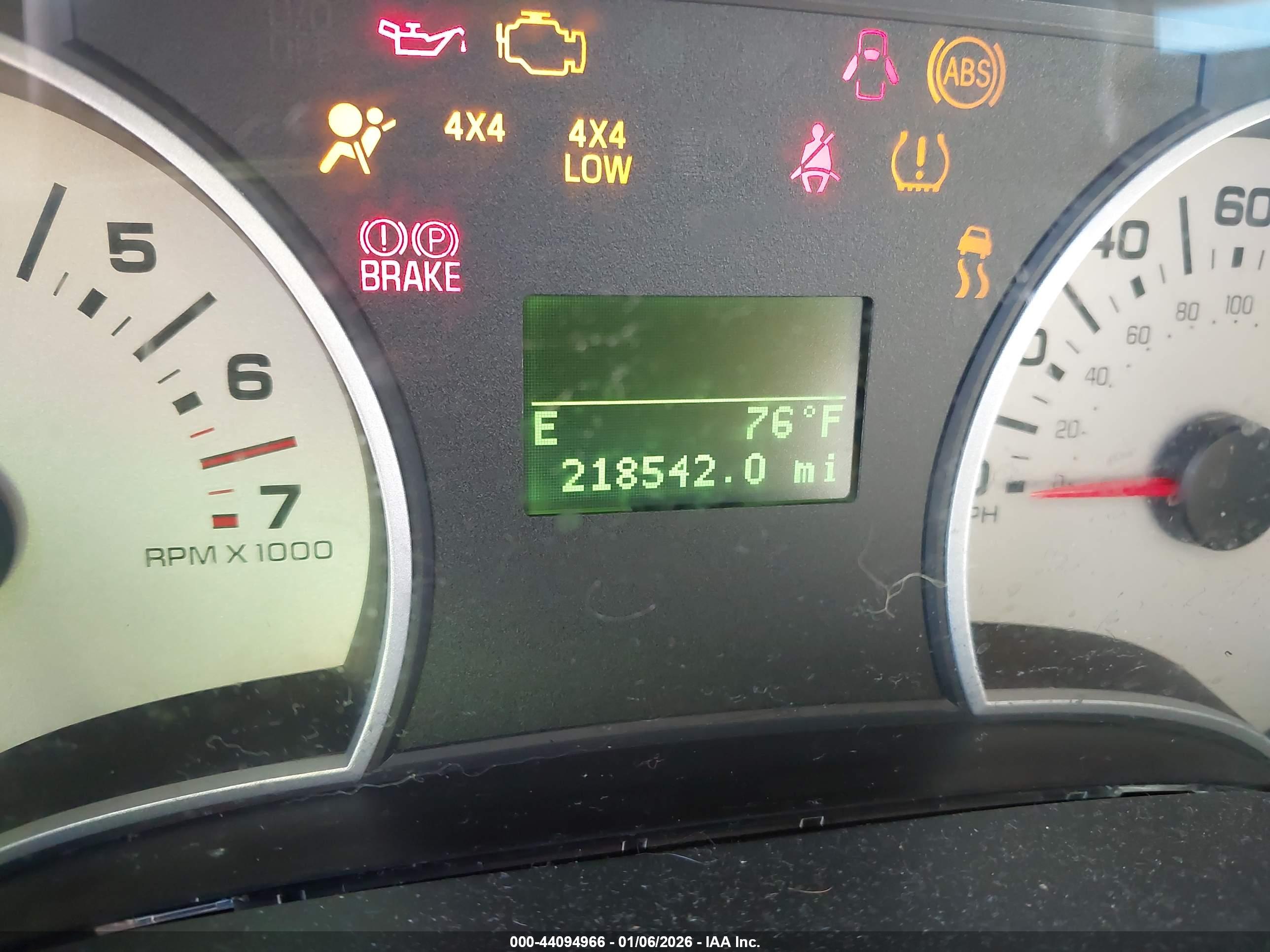FORD EXPLORER image 7