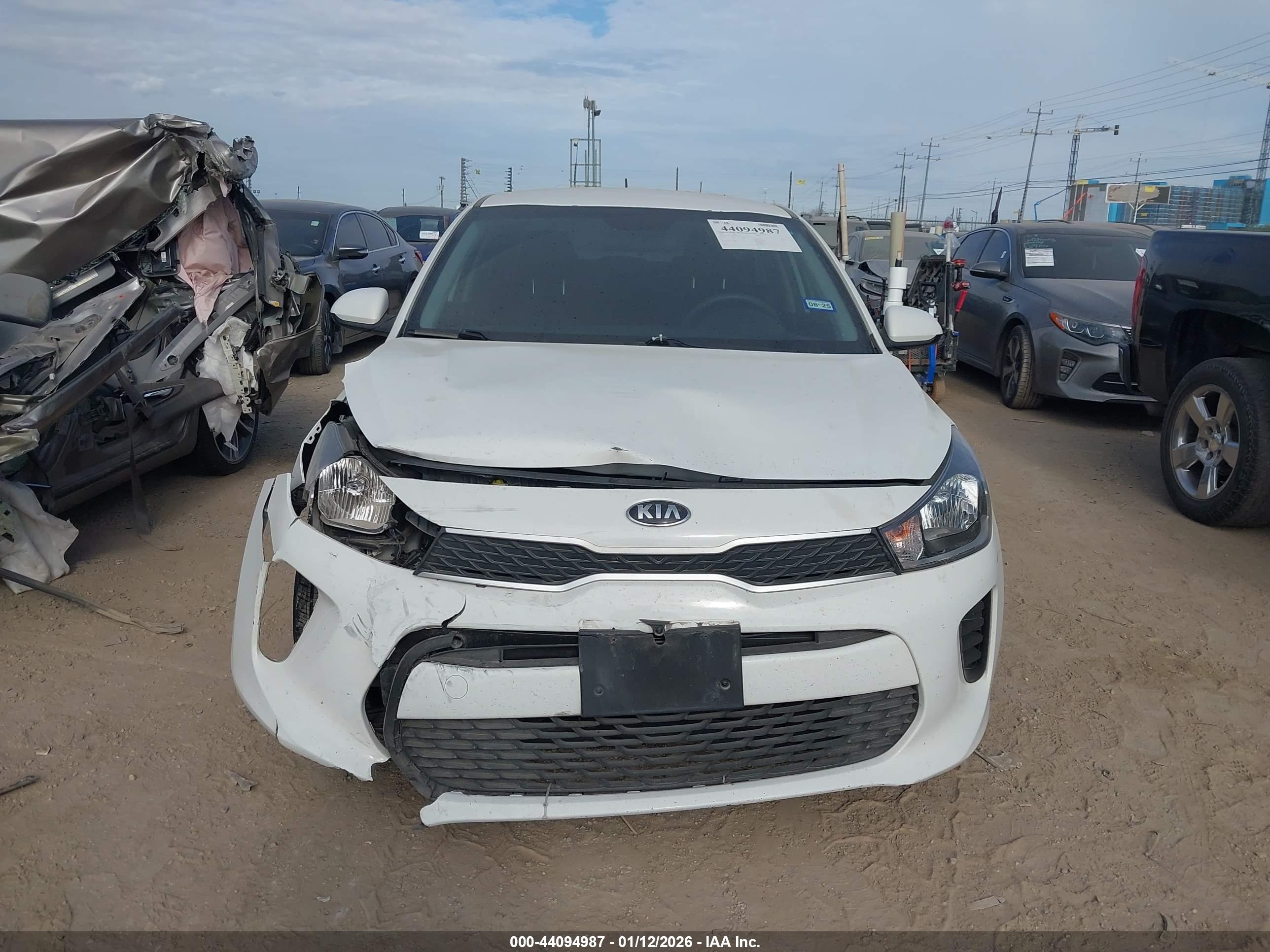KIA RIO image 6