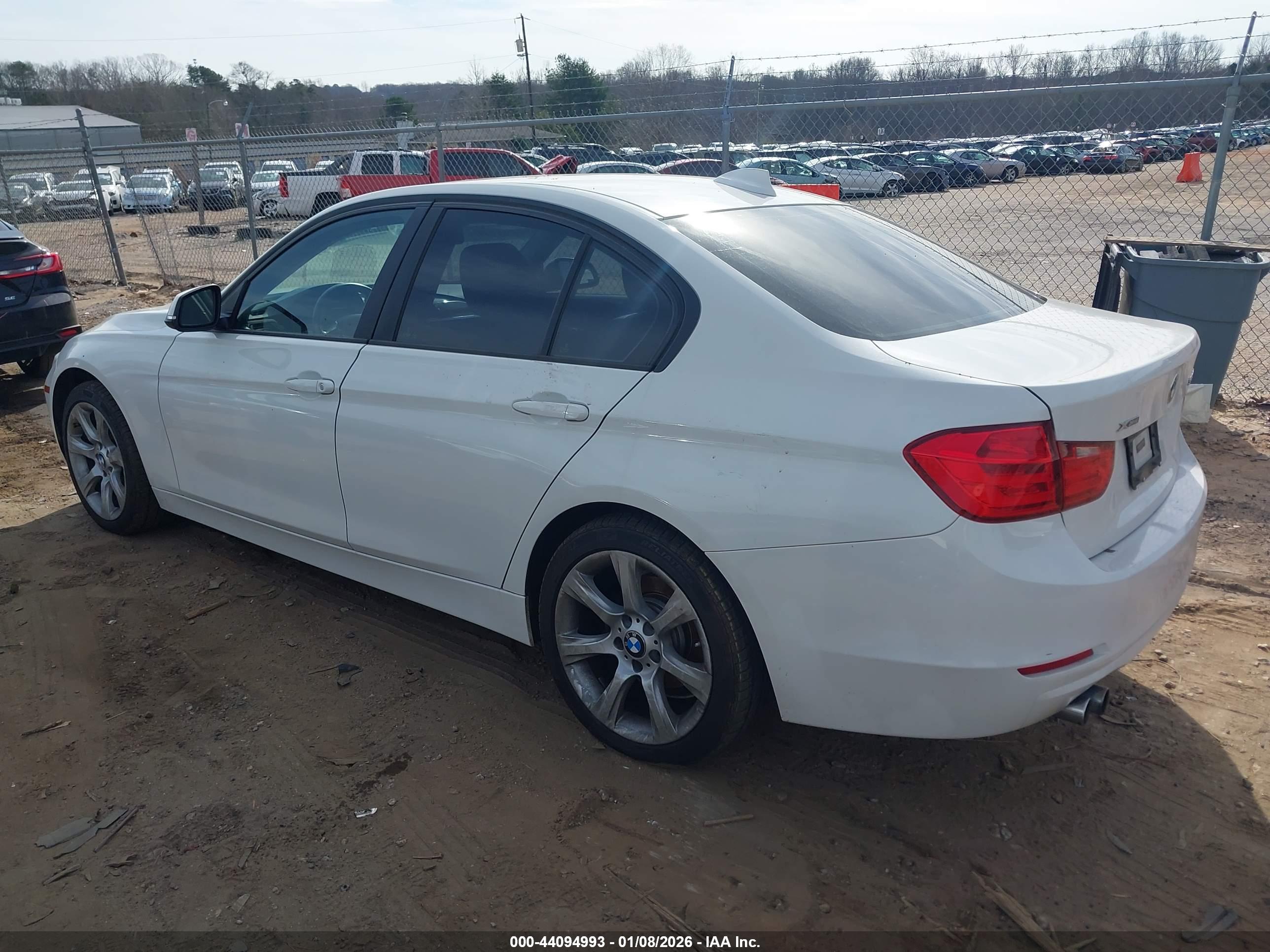 BMW 328I image 3