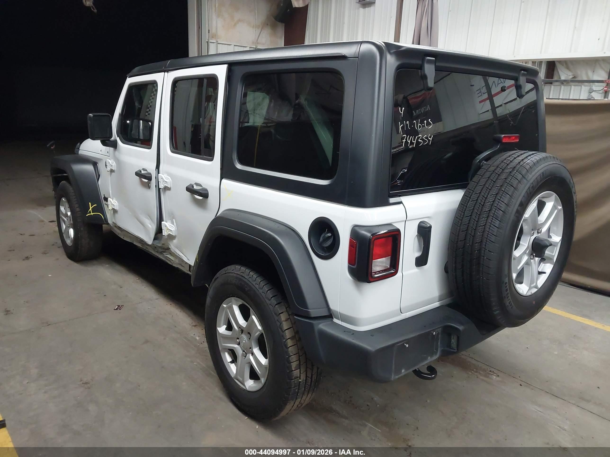 JEEP WRANGLER image 3