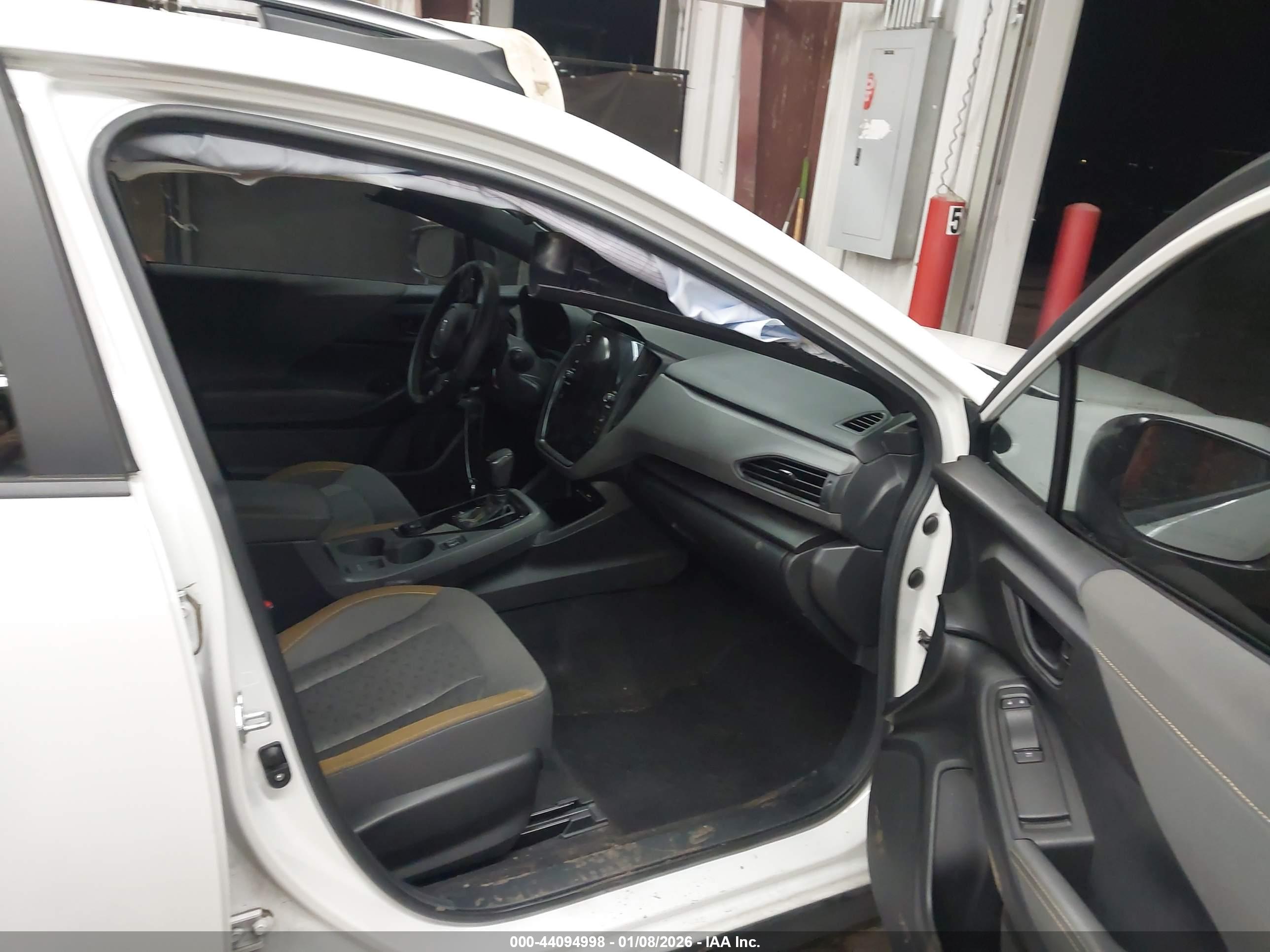 SUBARU CROSSTREK image 5