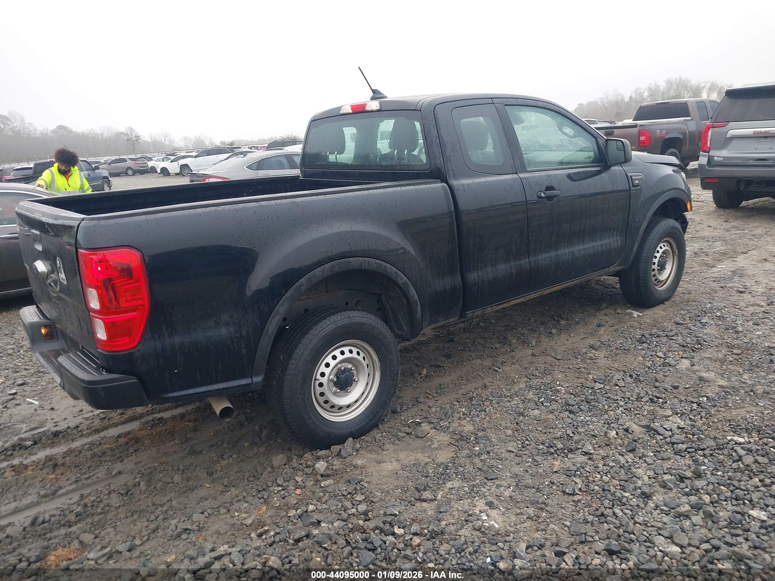 FORD RANGER image 4