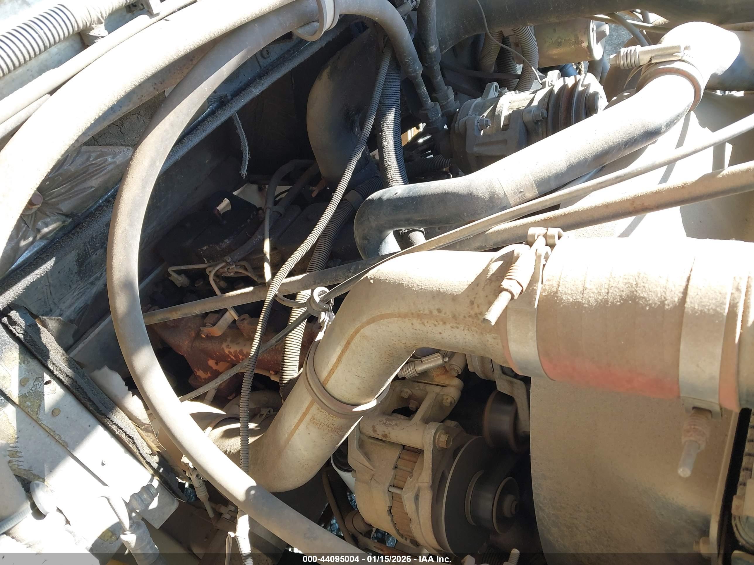 FREIGHTLINER CHASSIS image 10