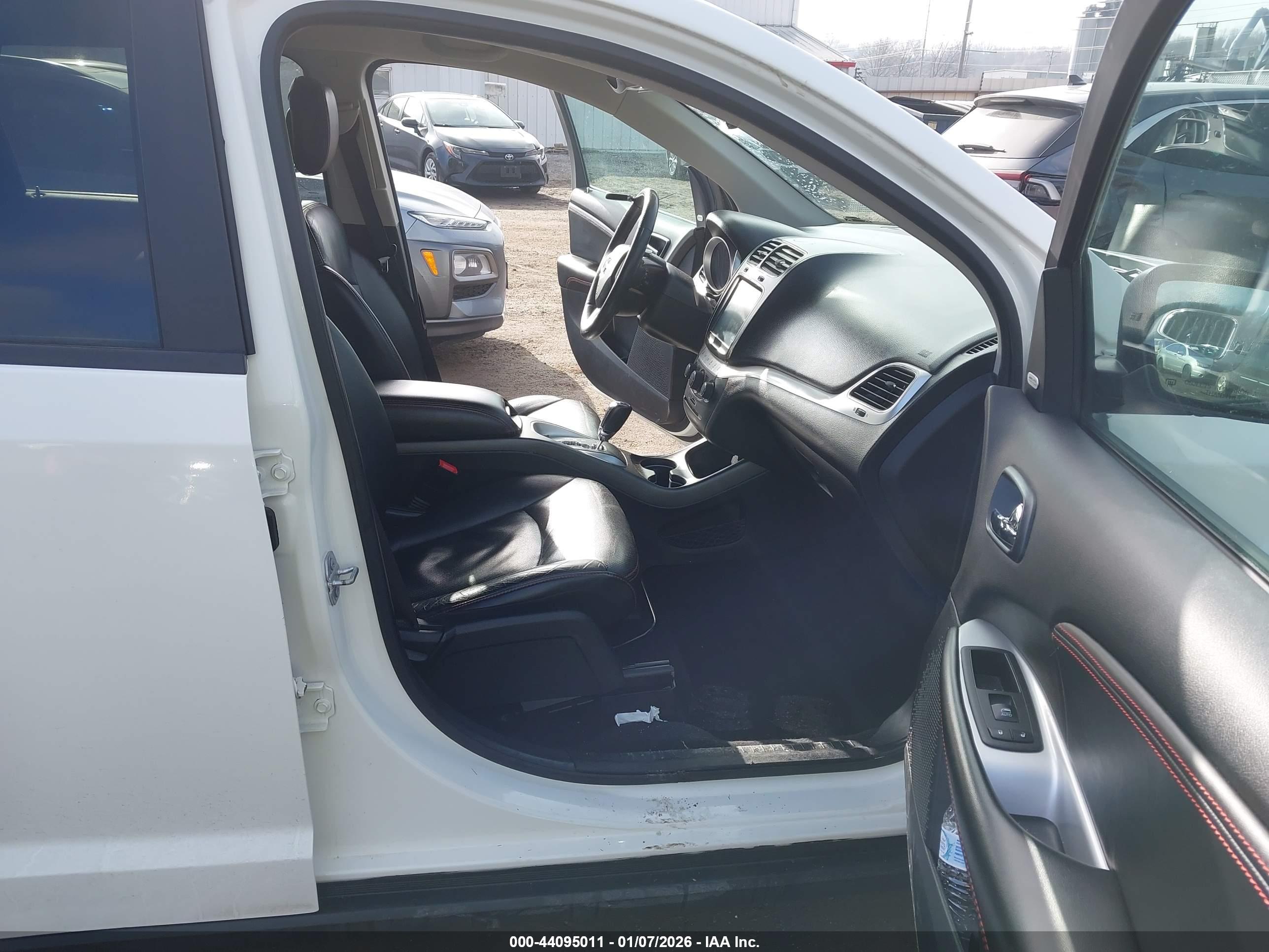 DODGE JOURNEY image 5