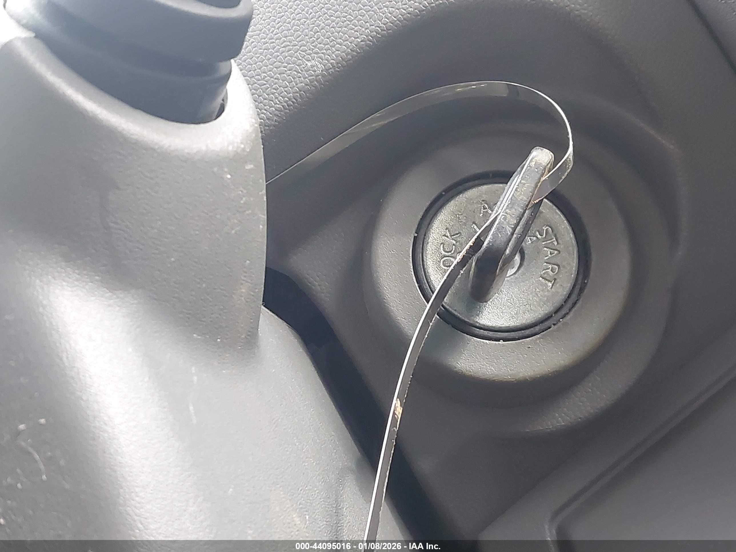 NISSAN FRONTIER image 11