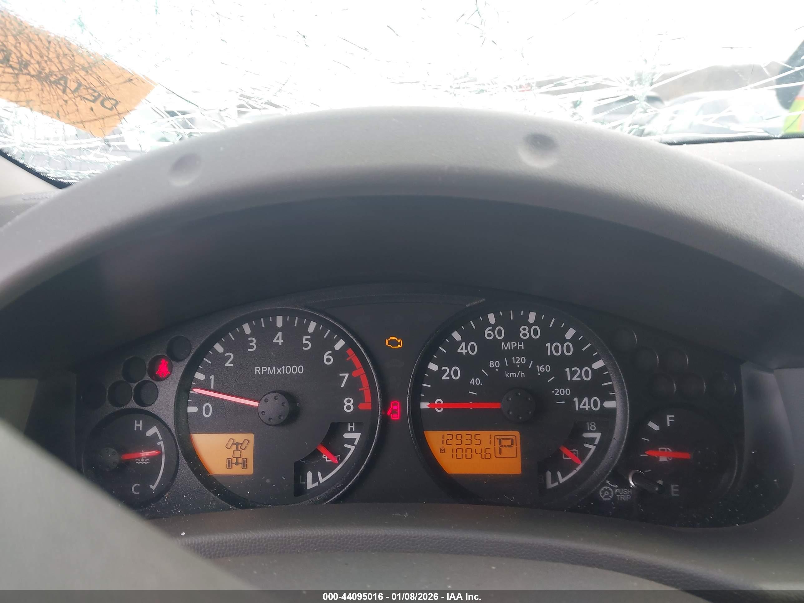 NISSAN FRONTIER image 7