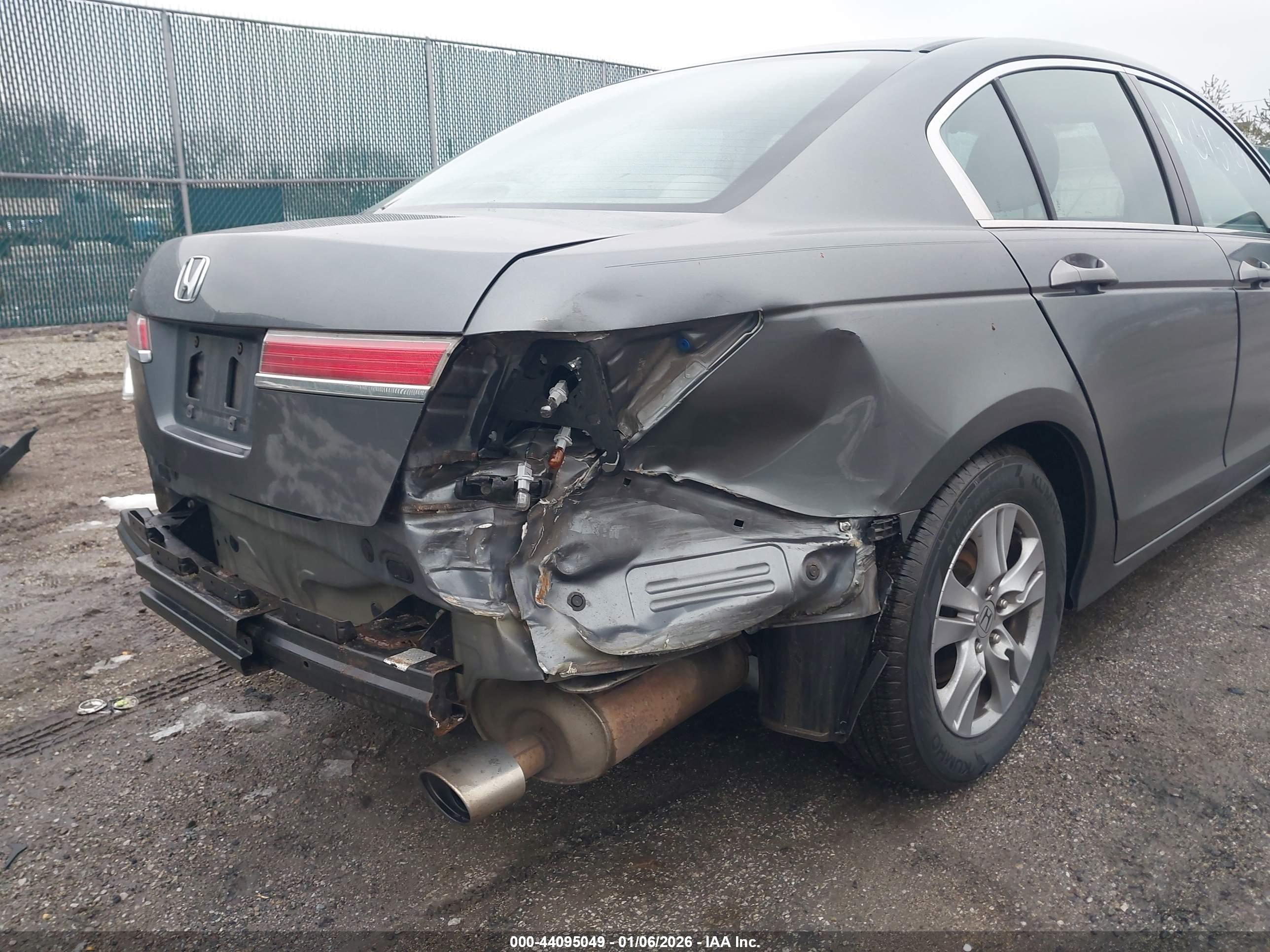 HONDA ACCORD image 6