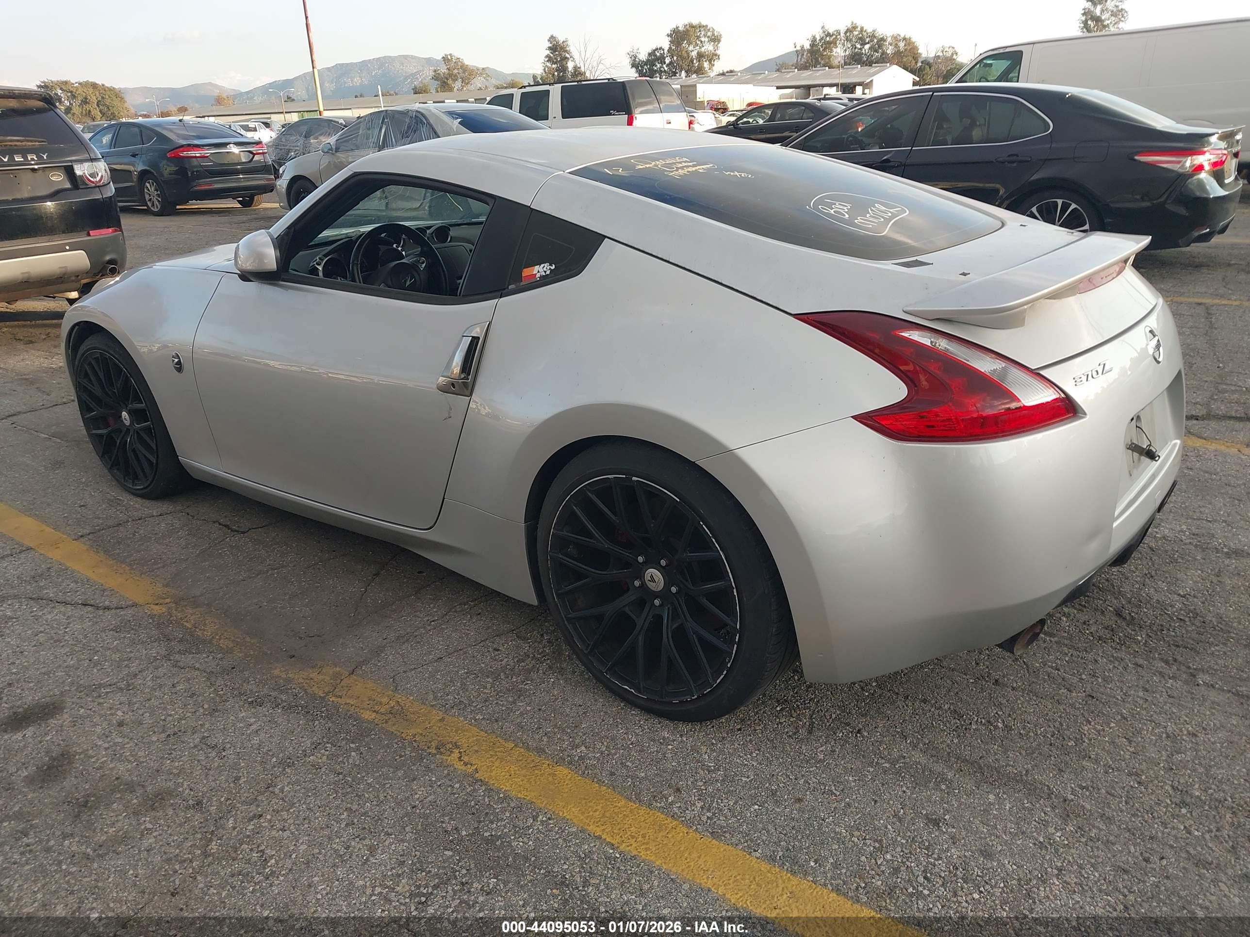 NISSAN 370Z image 3