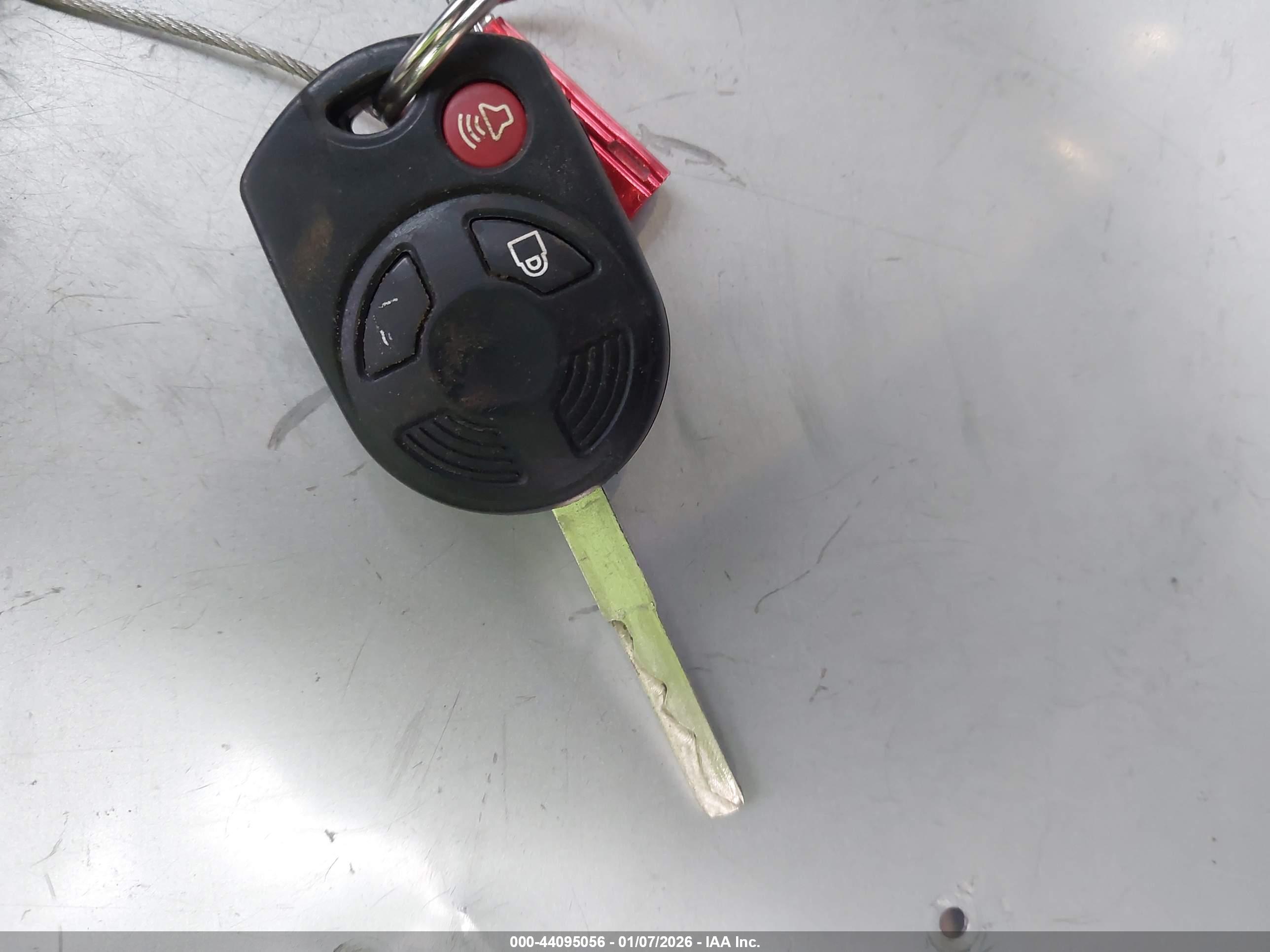 FORD ESCAPE image 11