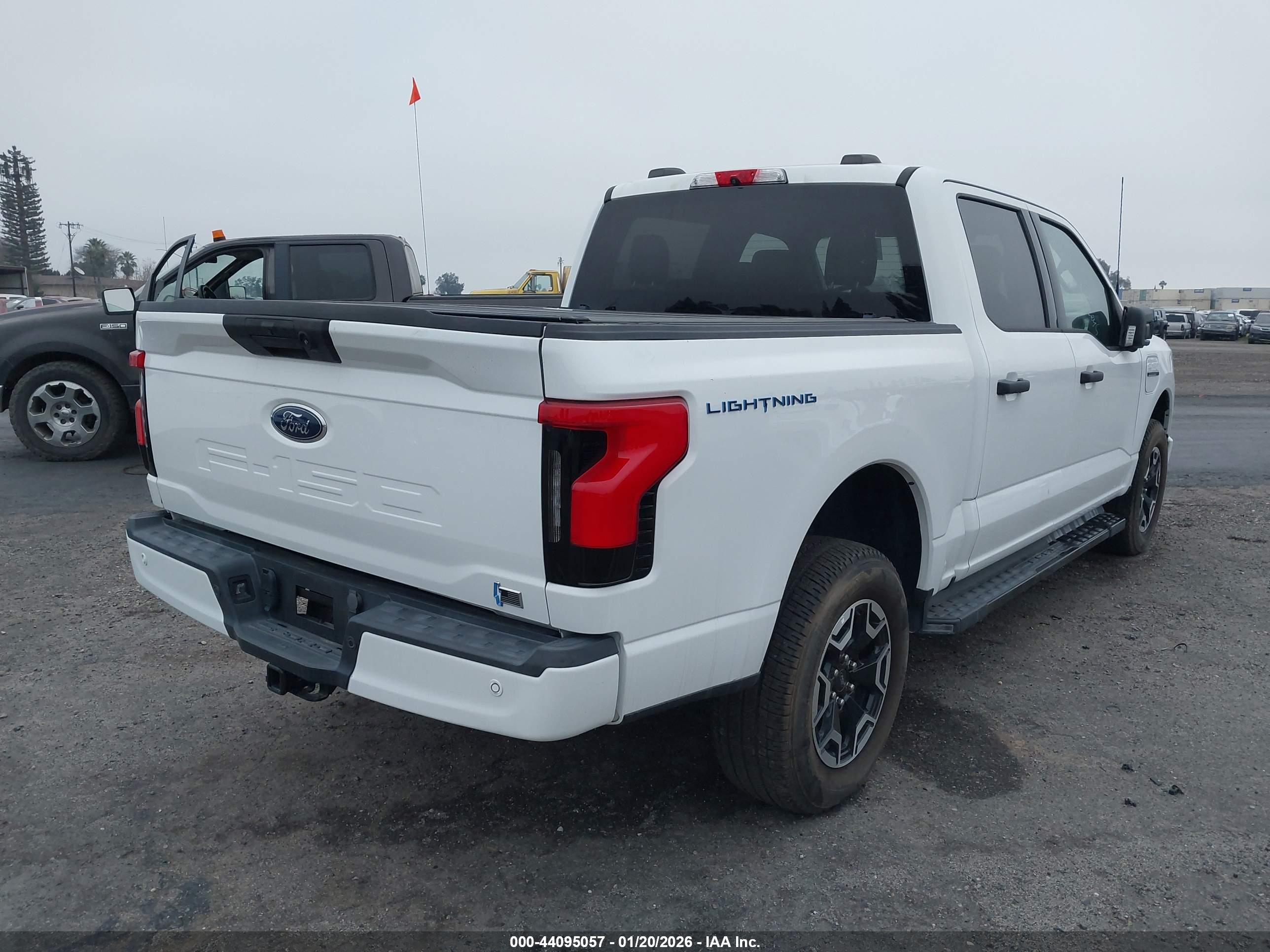 FORD F-150 image 4