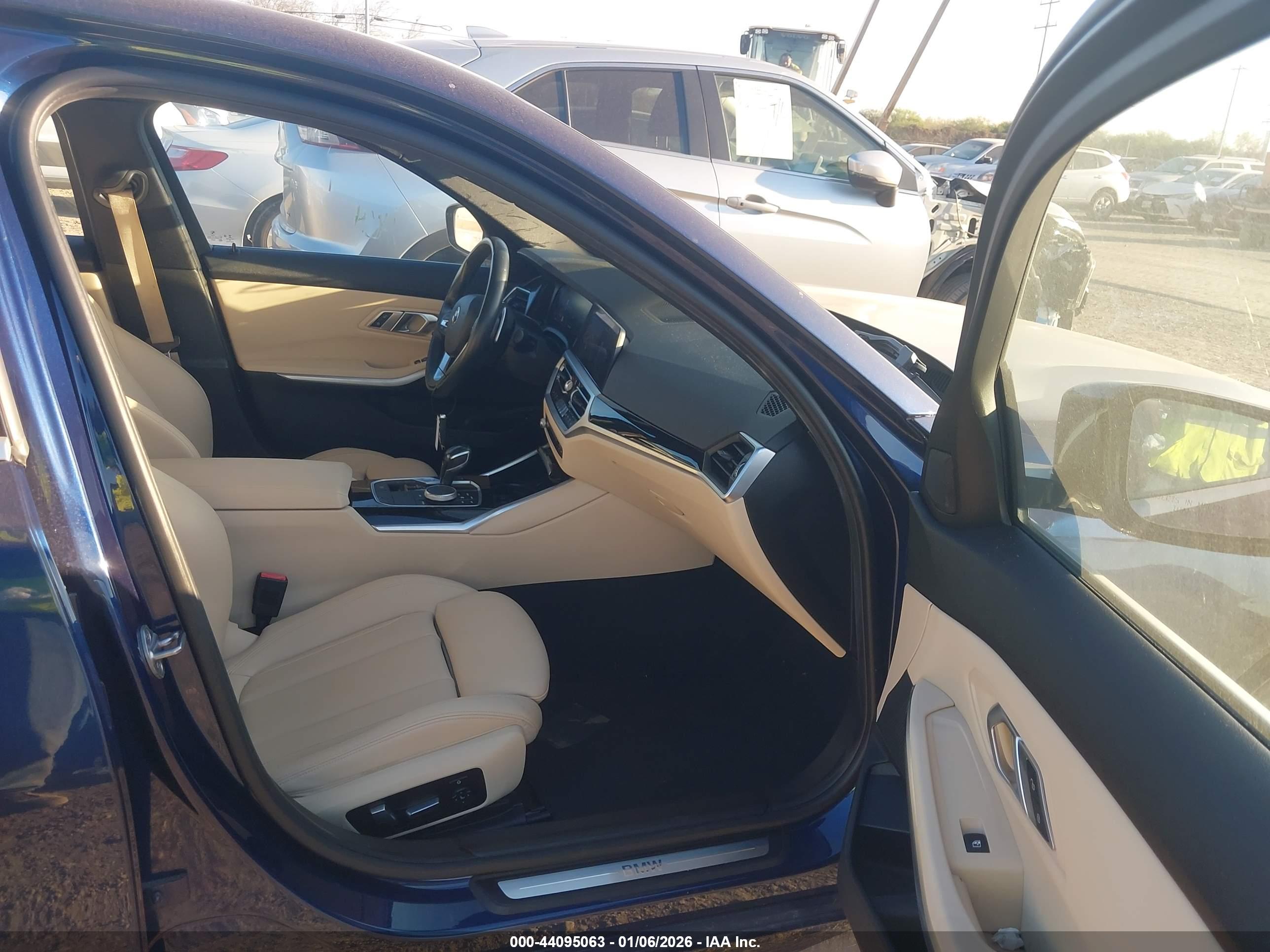 BMW 330I image 5