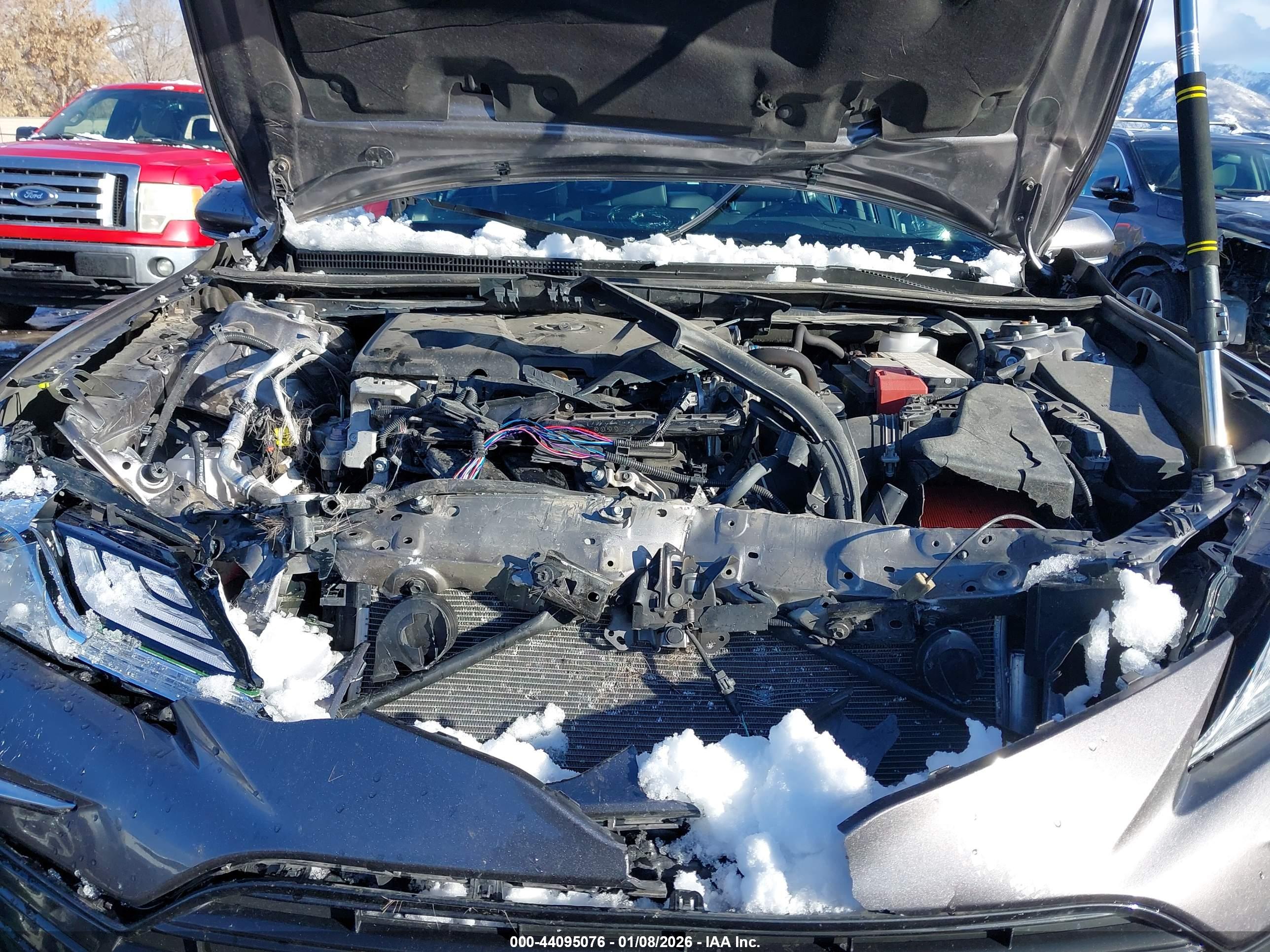 TOYOTA CAMRY image 10