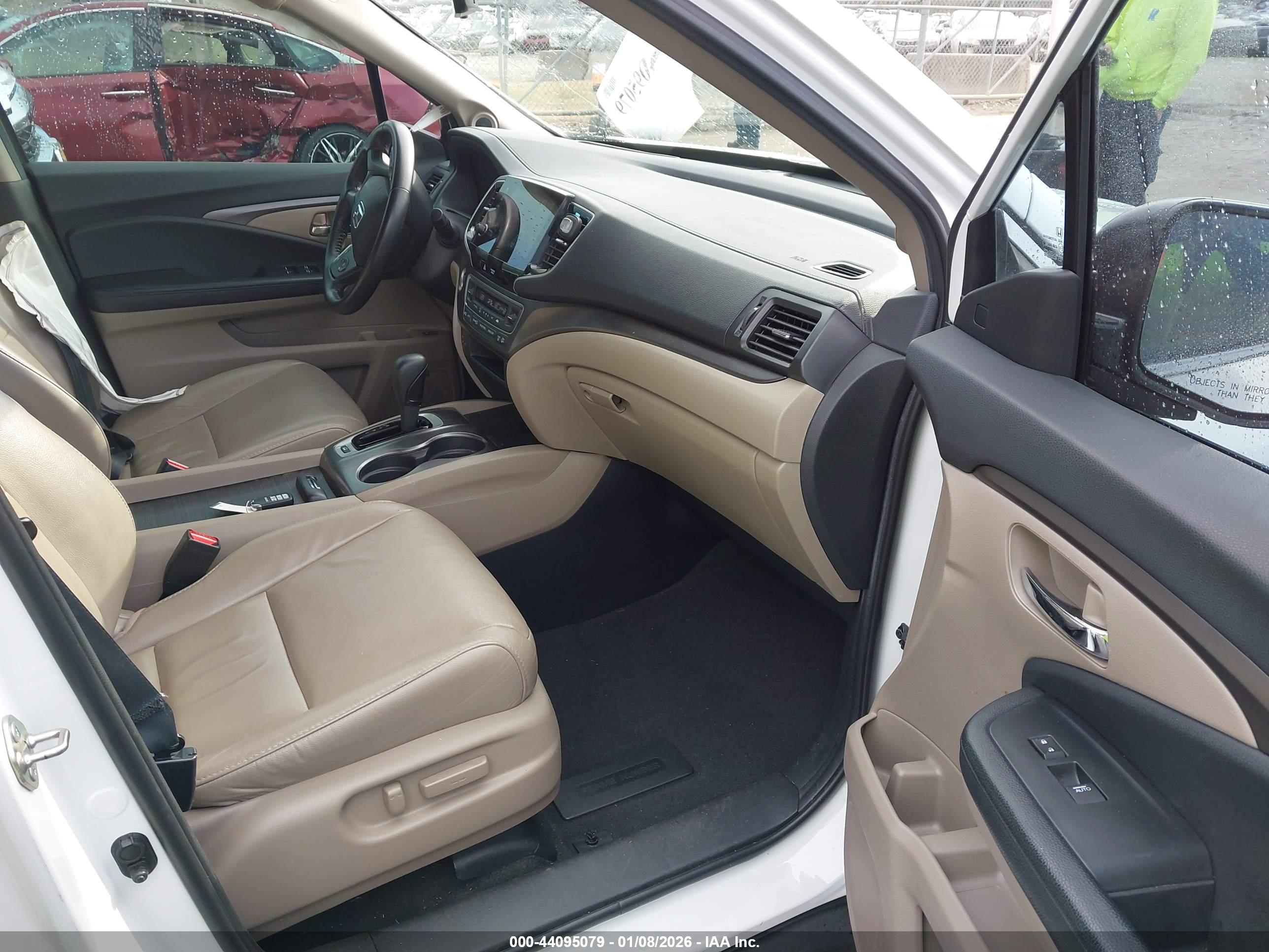 HONDA PILOT image 5