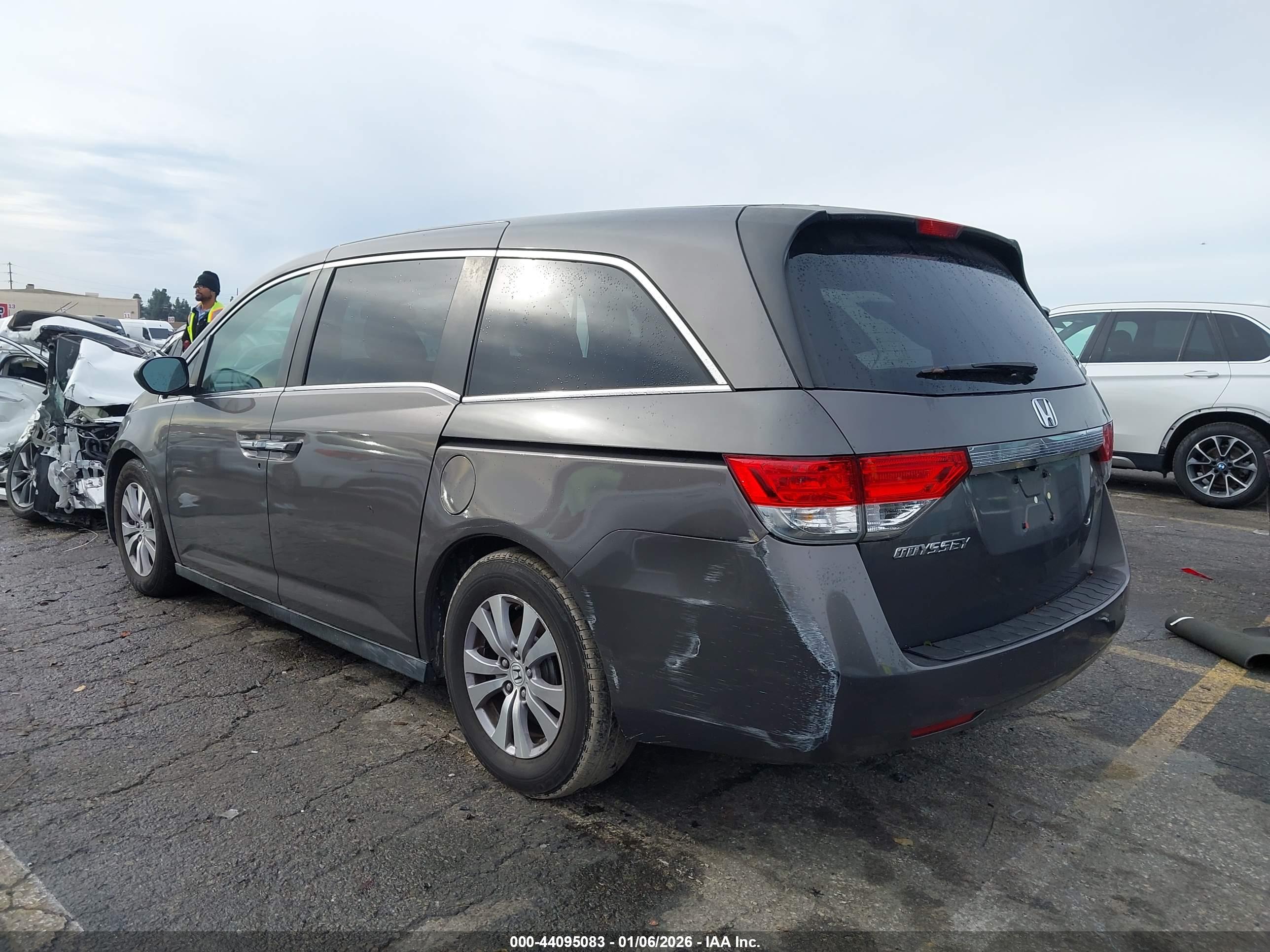 HONDA ODYSSEY image 3
