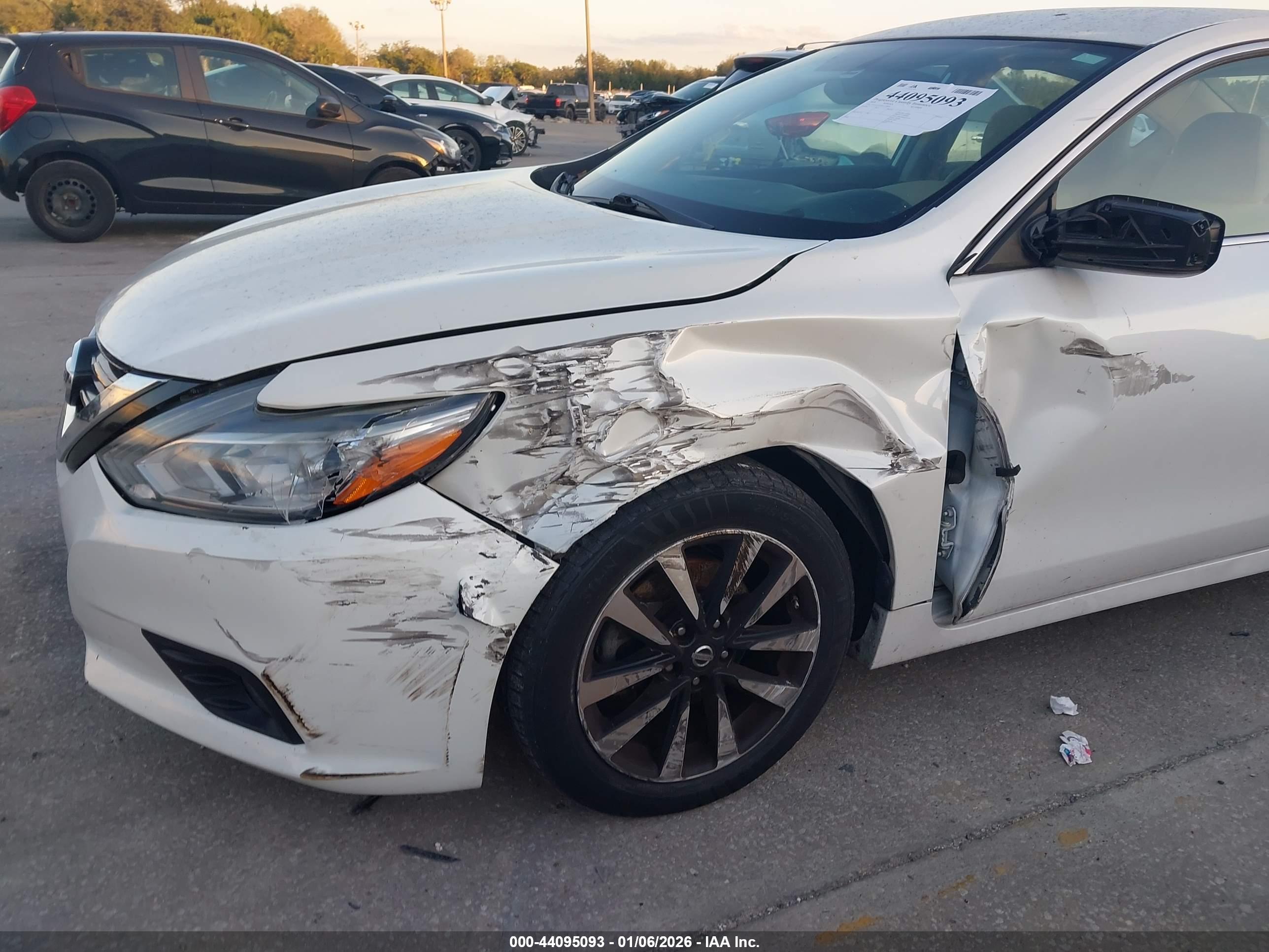NISSAN ALTIMA image 6